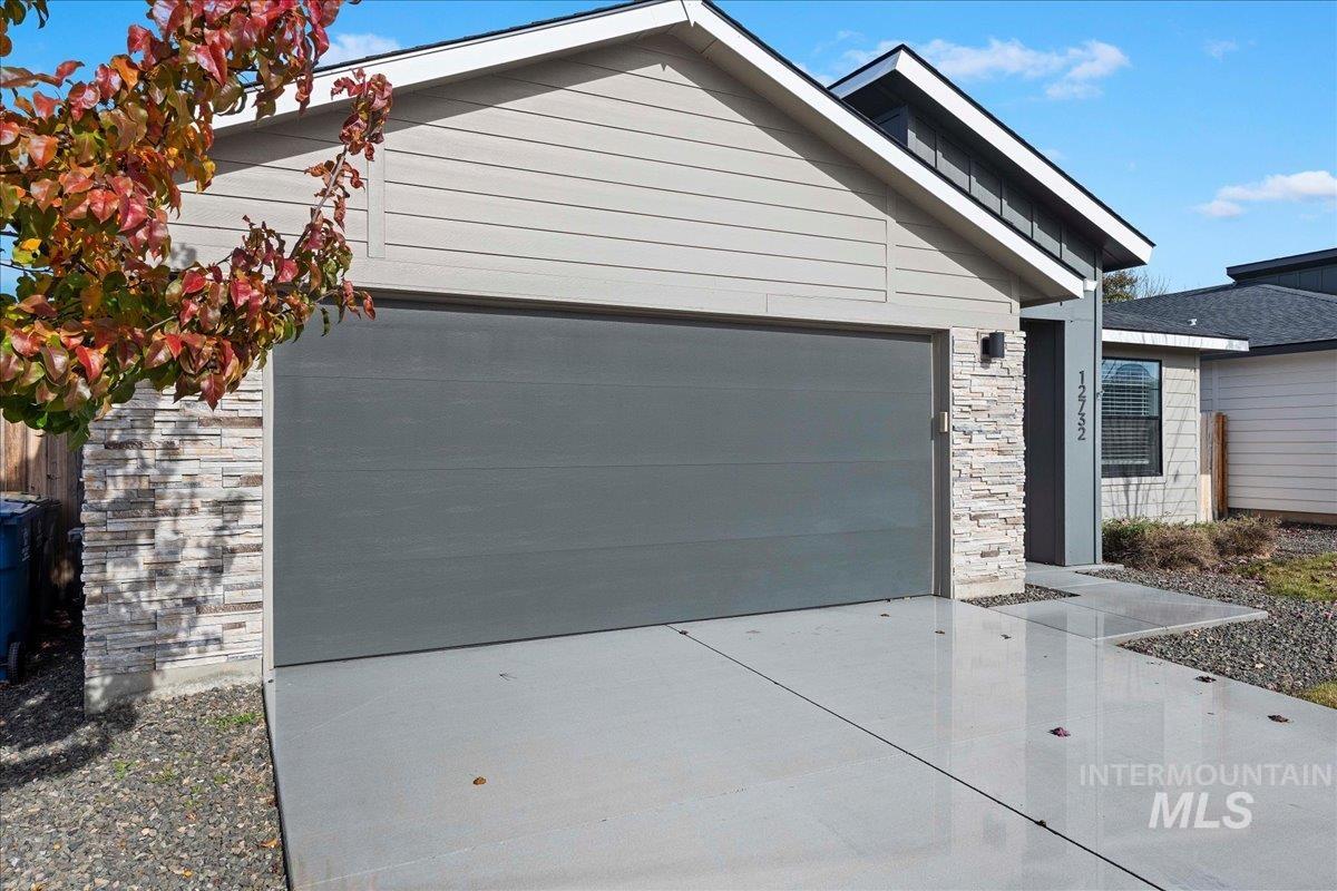 12732 W Fig St, Boise, Idaho 83713-2095, 3 Bedrooms, 2 Bathrooms, Residential For Sale, Price $449,990,MLS 98967290