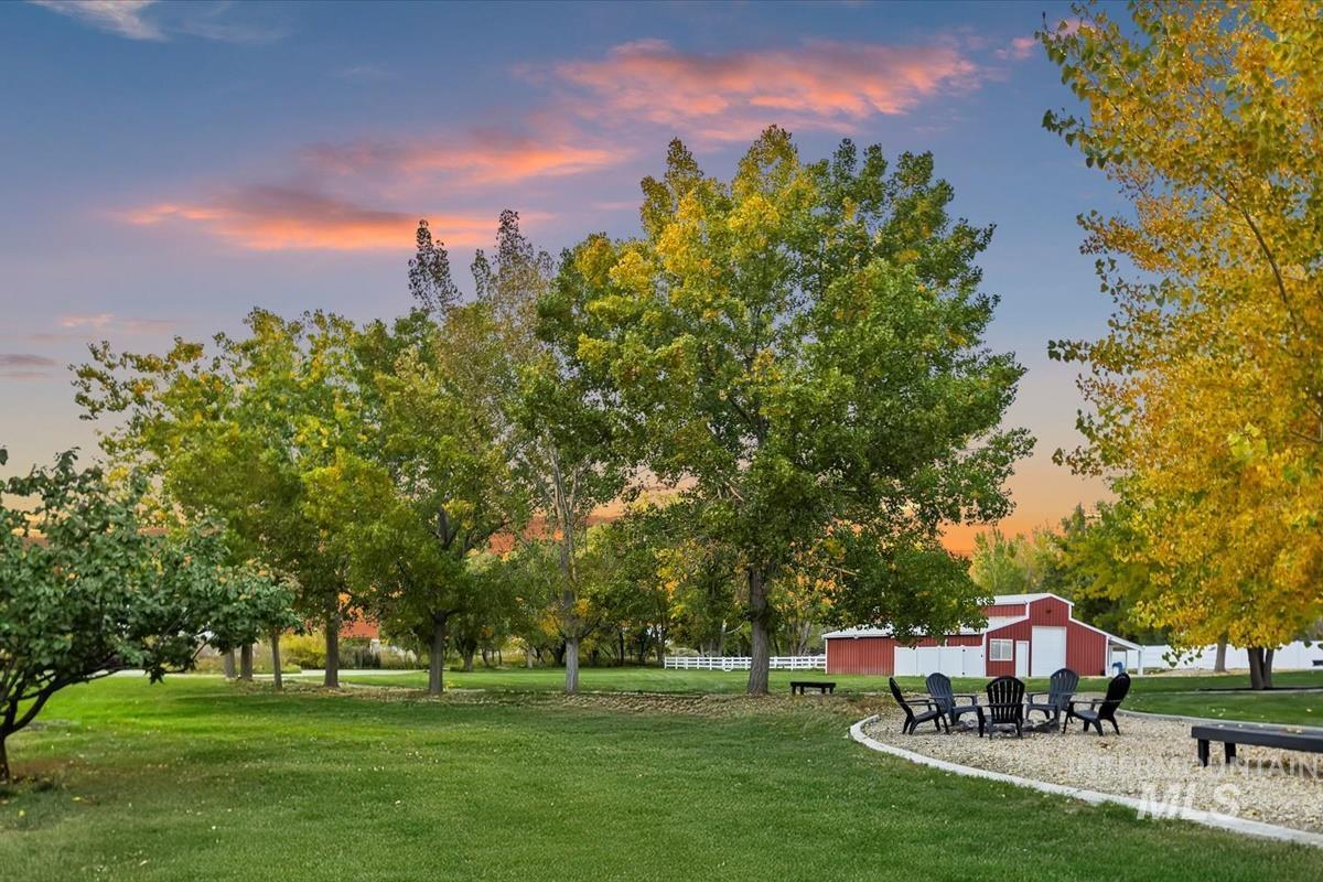 1417 N Kcid Rd, Caldwell, Idaho 83605, 6 Bedrooms, 6.5 Bathrooms, Residential For Sale, Price $1,895,000,MLS 98967305