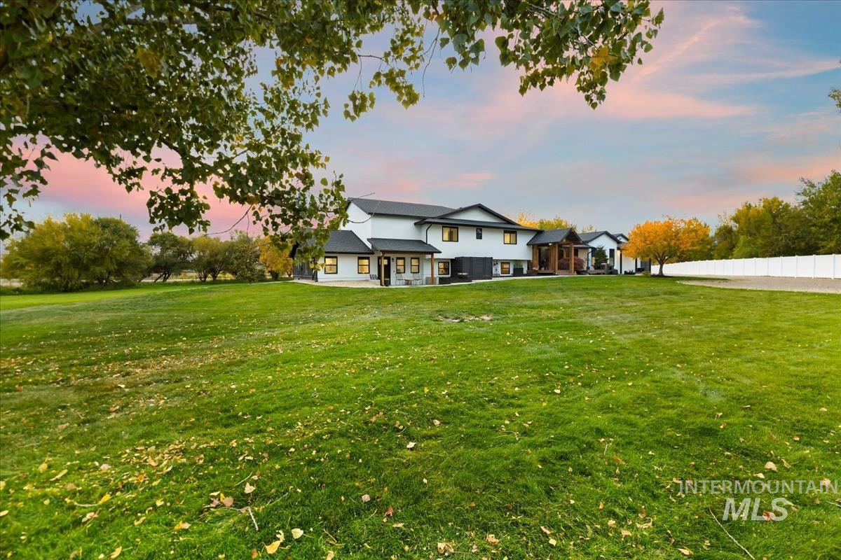 1417 N Kcid Rd, Caldwell, Idaho 83605, 6 Bedrooms, 6.5 Bathrooms, Residential For Sale, Price $1,895,000,MLS 98967305