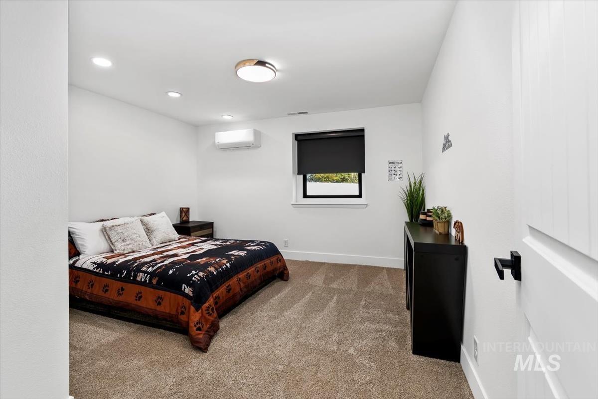 1417 N Kcid Rd, Caldwell, Idaho 83605, 6 Bedrooms, 6.5 Bathrooms, Residential For Sale, Price $1,895,000,MLS 98967305