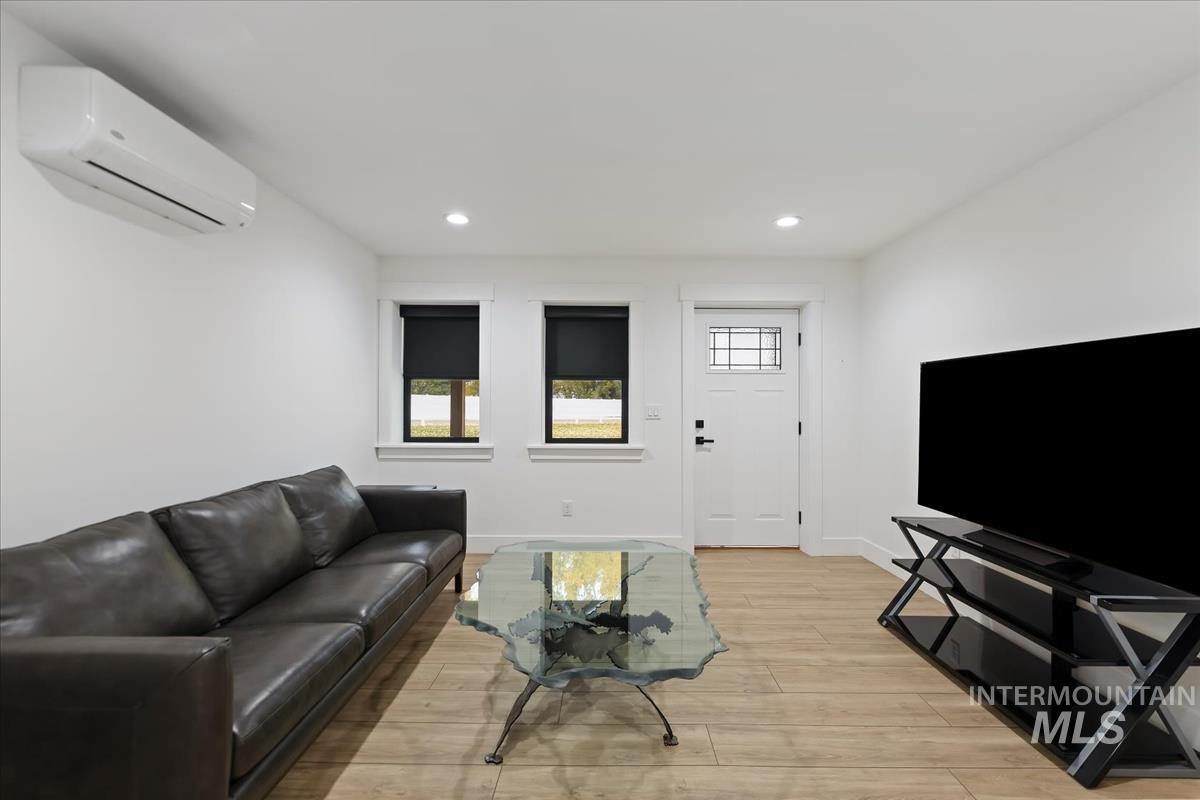 1417 N Kcid Rd, Caldwell, Idaho 83605, 6 Bedrooms, 6.5 Bathrooms, Residential For Sale, Price $1,875,000, 98967305