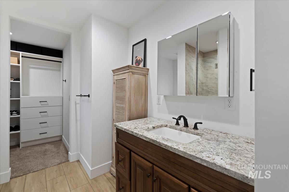 1417 N Kcid Rd, Caldwell, Idaho 83605, 6 Bedrooms, 6.5 Bathrooms, Residential For Sale, Price $1,895,000,MLS 98967305