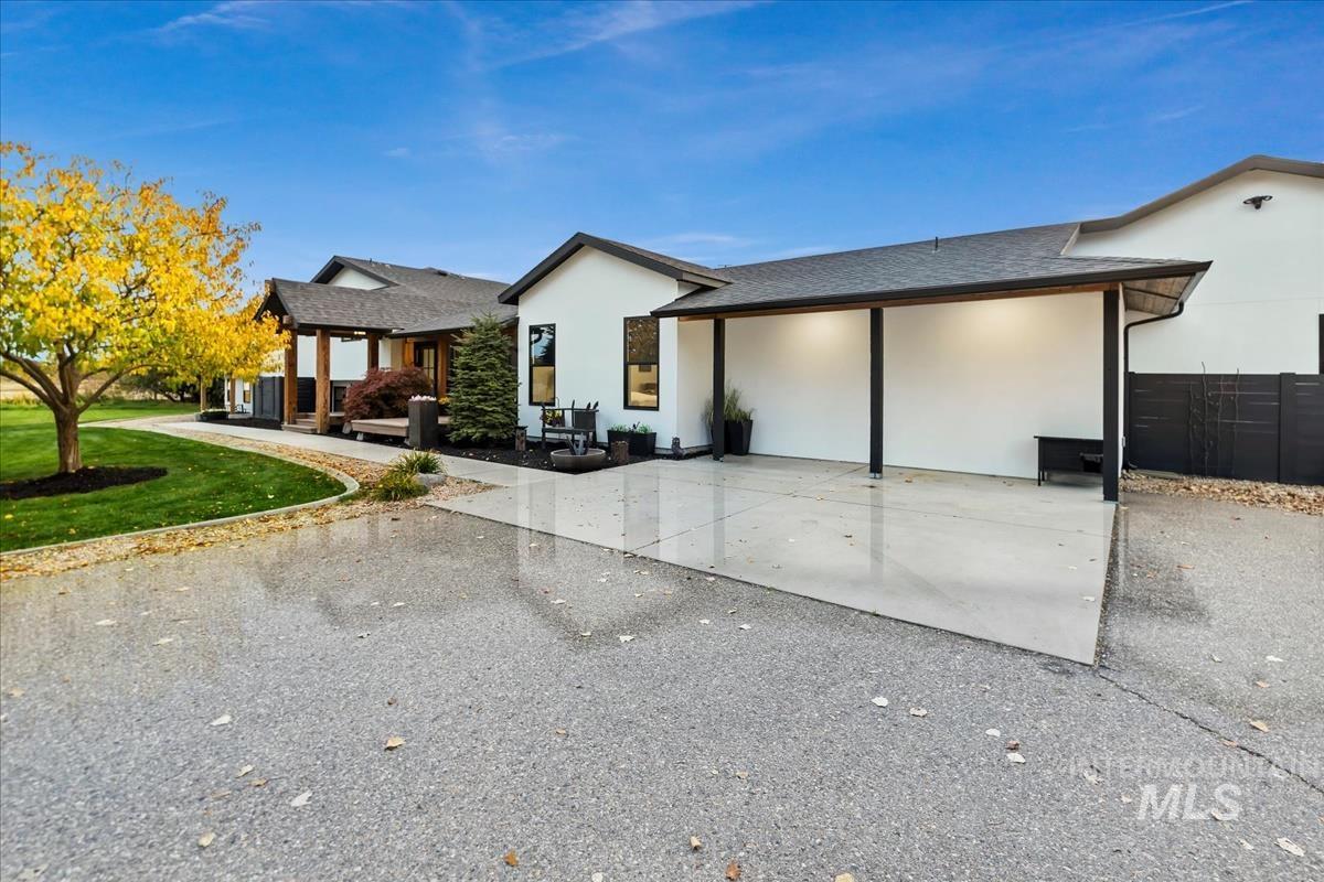 1417 N Kcid Rd, Caldwell, Idaho 83605, 6 Bedrooms, 6.5 Bathrooms, Residential For Sale, Price $1,895,000,MLS 98967305