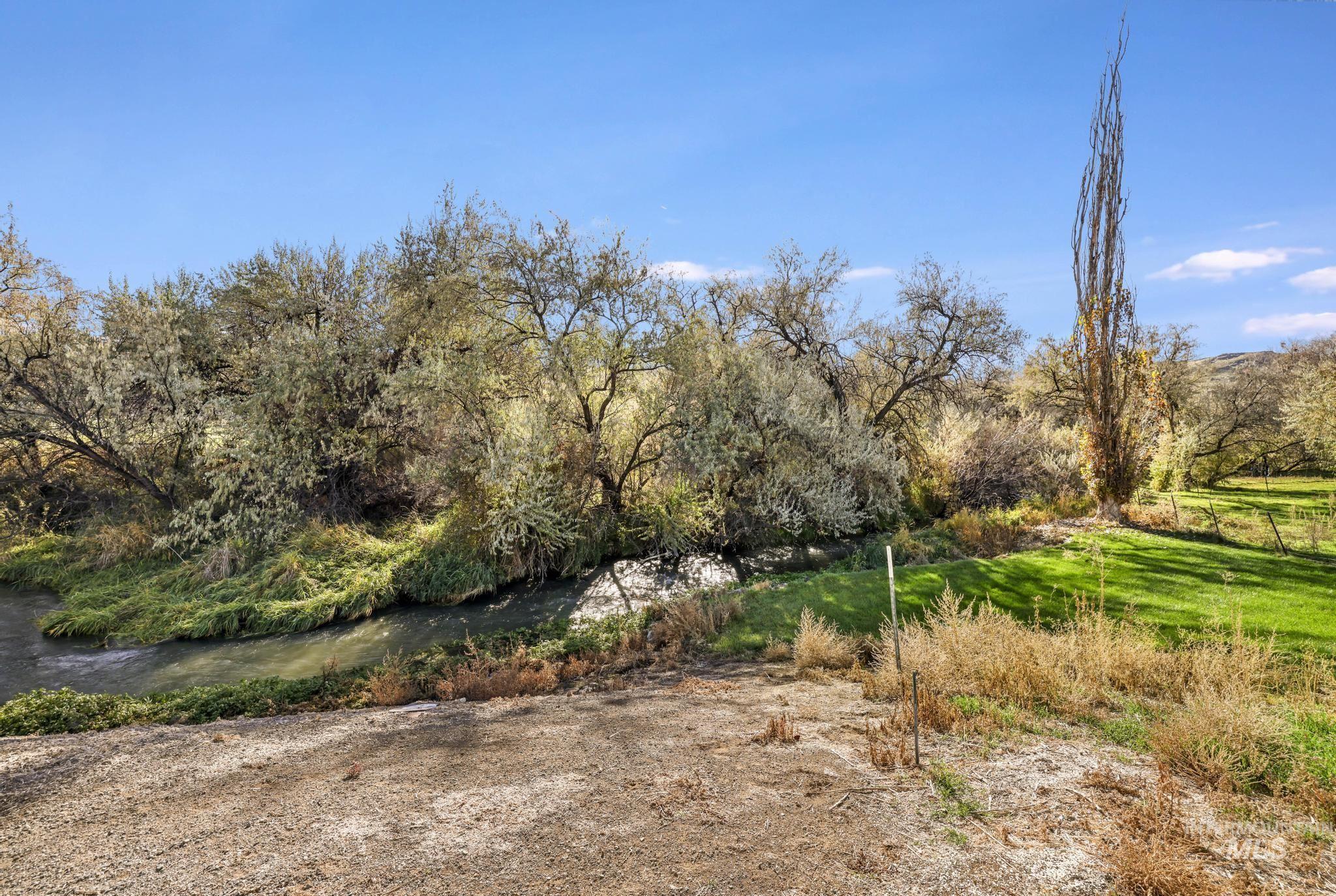 1225 E 4325 N, Buhl, Idaho 83316, 3 Bedrooms, 2 Bathrooms, Residential For Sale, Price $699,000,MLS 98967326