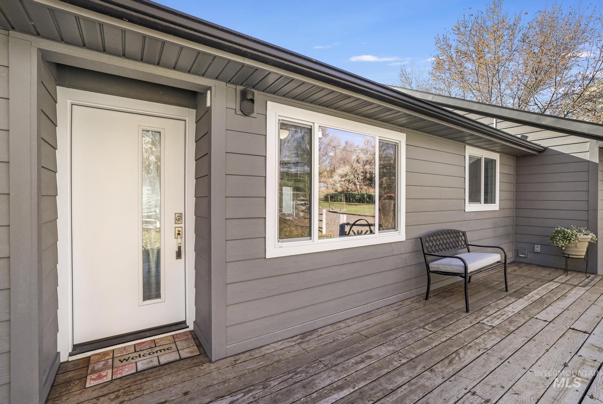 1225 E 4325 N, Buhl, Idaho 83316, 3 Bedrooms, 2 Bathrooms, Residential For Sale, Price $699,000,MLS 98967326