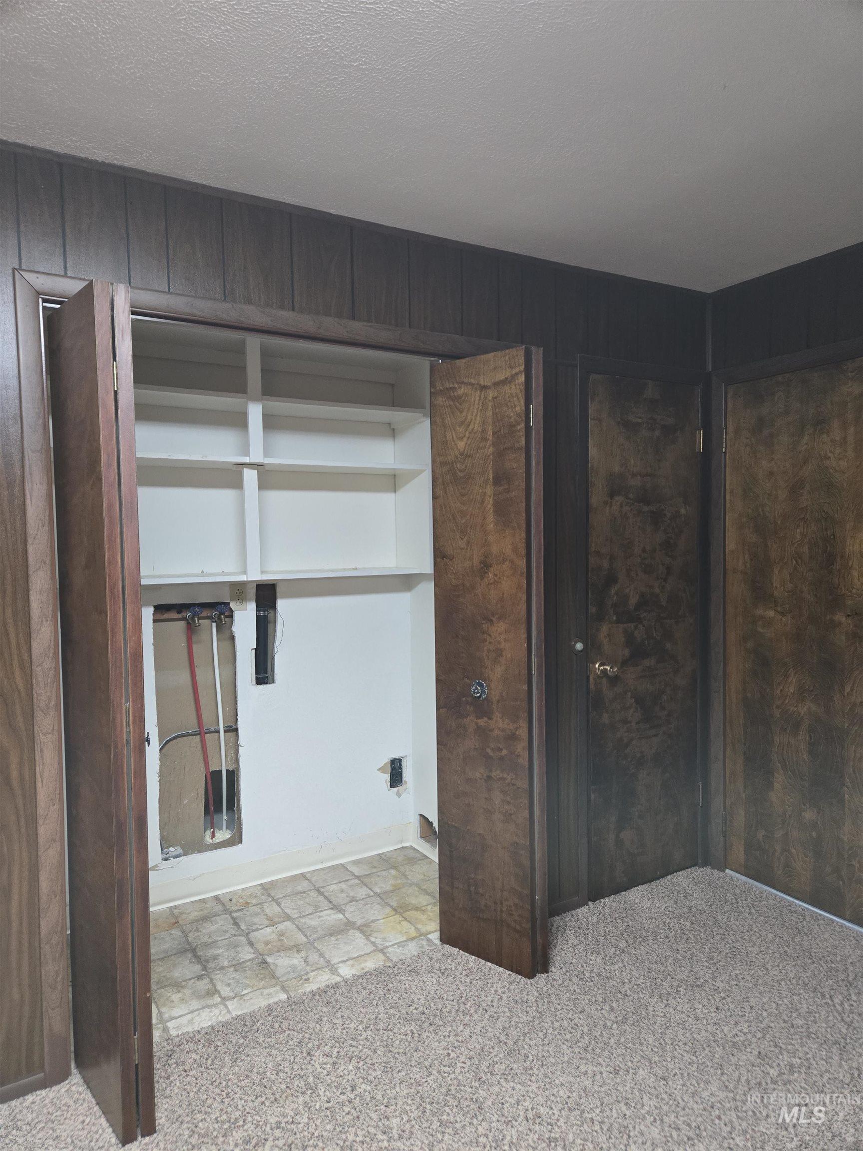 1203 Sears Dr., Ontario, Oregon 97914, 4 Bedrooms, 1.5 Bathrooms, Residential For Sale, Price $384,500,MLS 98967328