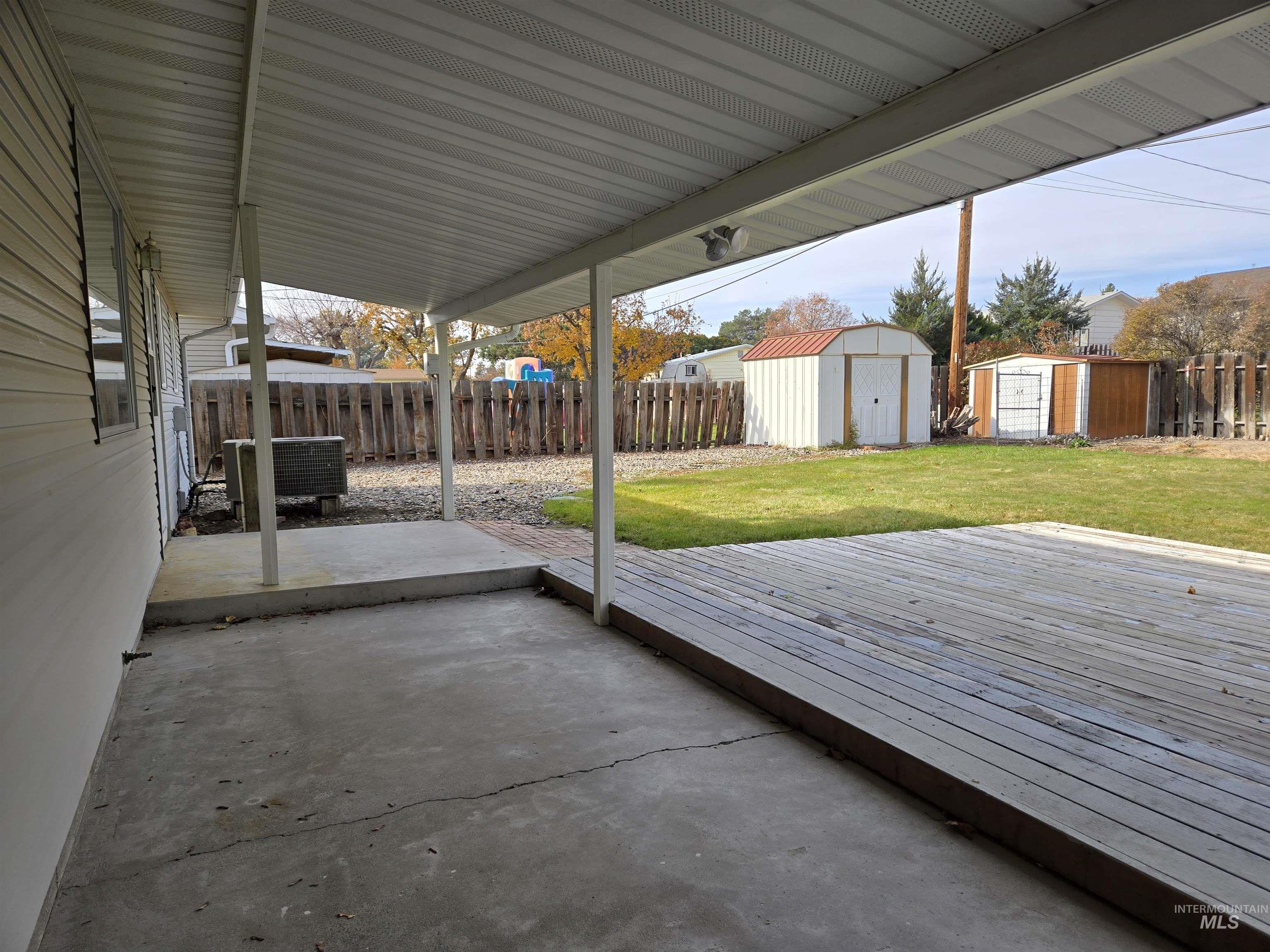 1203 Sears Dr., Ontario, Oregon 97914, 4 Bedrooms, 1.5 Bathrooms, Residential For Sale, Price $384,500,MLS 98967328