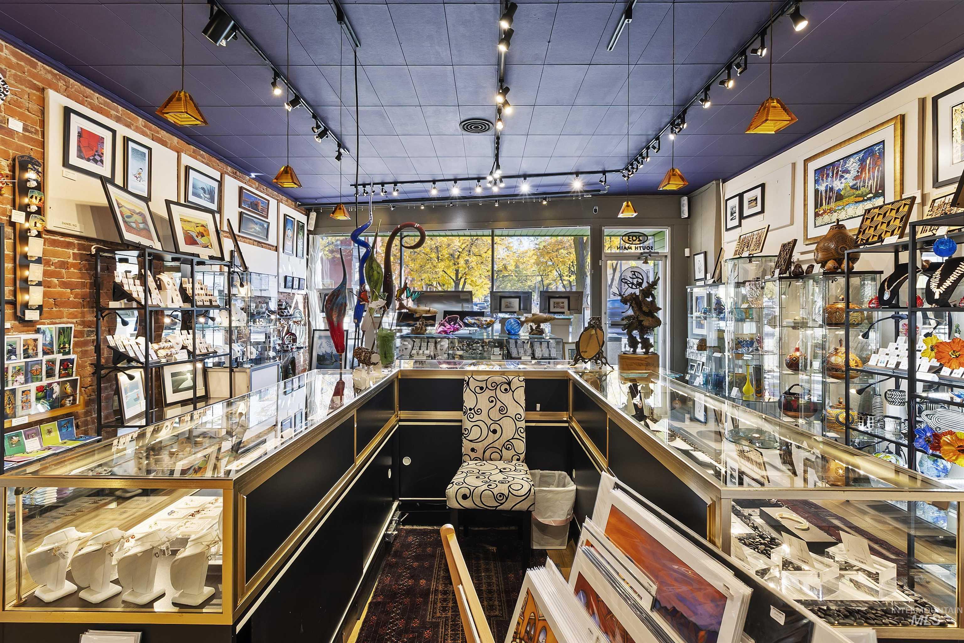 203 S Main, Moscow, Idaho 83843, Business/Commercial For Sale, Price $40,000,MLS 98967332