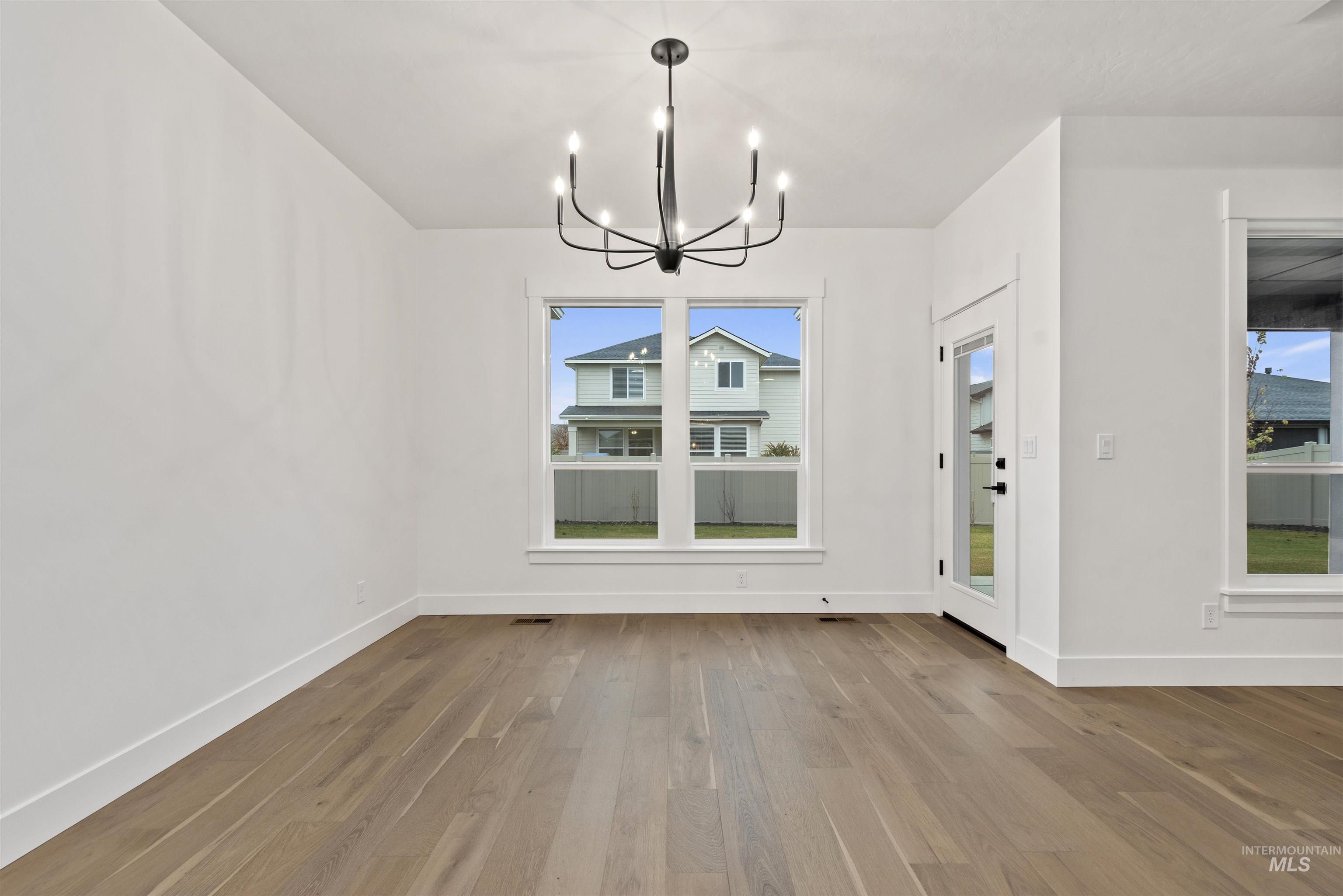 2129 E Blakehurst St, Kuna, Idaho 83634, 4 Bedrooms, 2.5 Bathrooms, Residential For Sale, Price $709,880,MLS 98967363