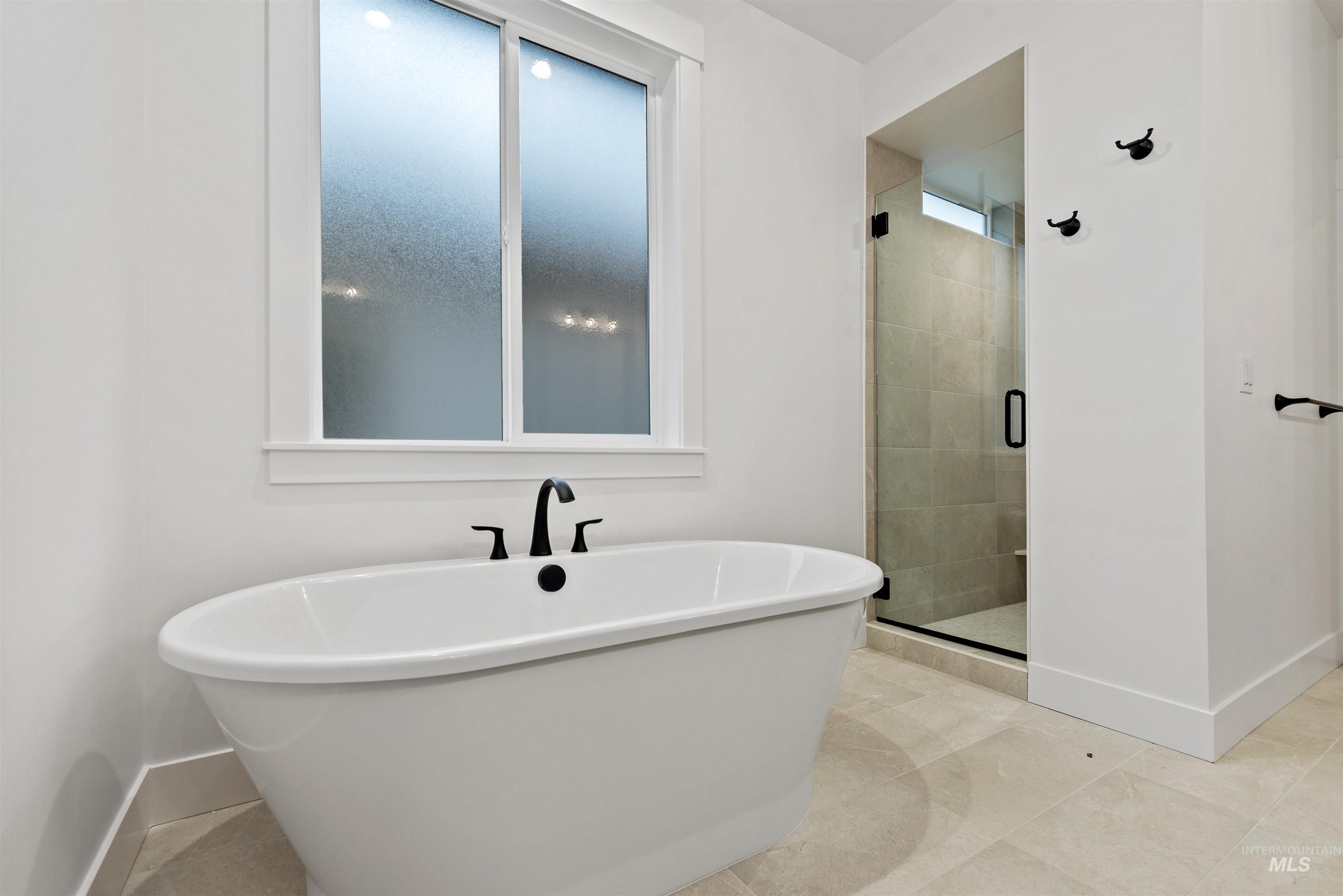 2129 E Blakehurst St, Kuna, Idaho 83634, 4 Bedrooms, 2.5 Bathrooms, Residential For Sale, Price $709,880,MLS 98967363