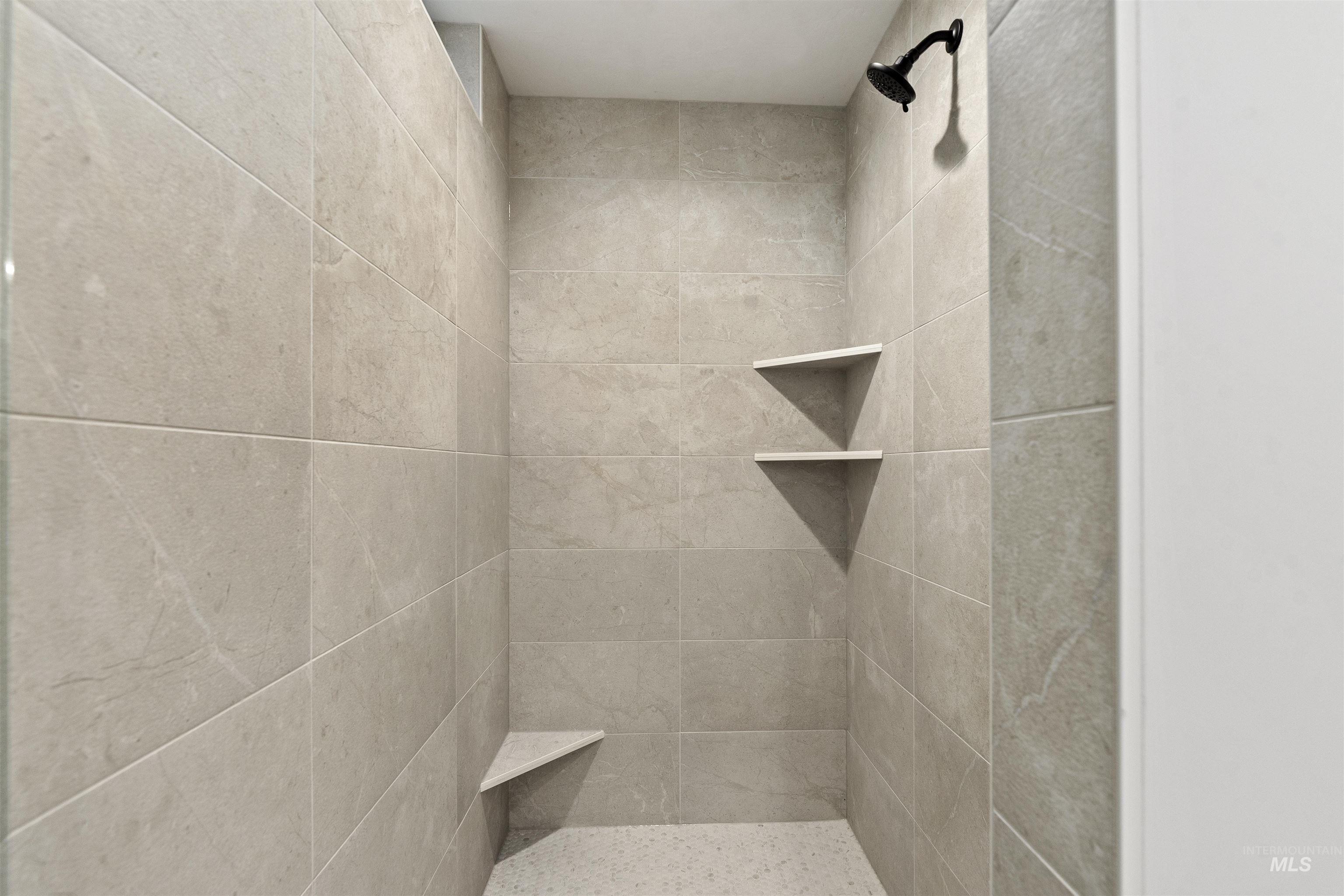 2129 E Blakehurst St, Kuna, Idaho 83634, 4 Bedrooms, 2.5 Bathrooms, Residential For Sale, Price $709,880,MLS 98967363