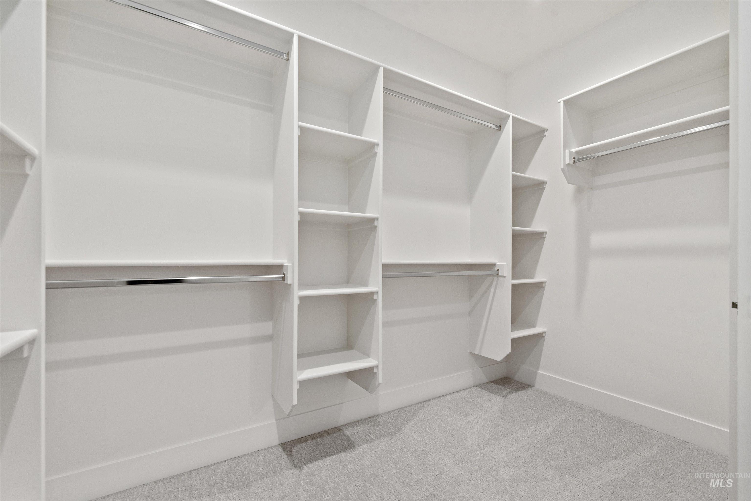 2129 E Blakehurst St, Kuna, Idaho 83634, 4 Bedrooms, 2.5 Bathrooms, Residential For Sale, Price $709,880,MLS 98967363