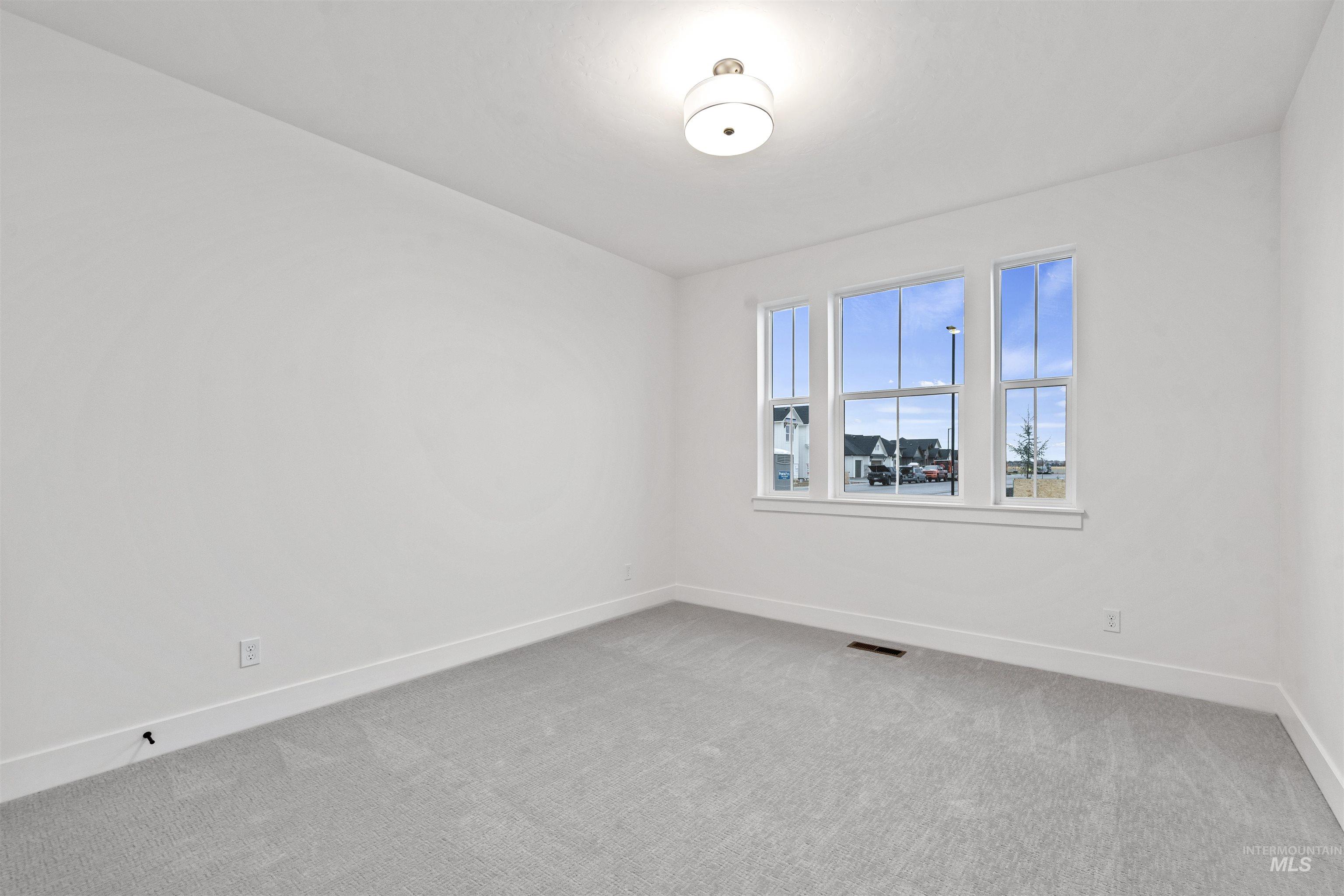 2129 E Blakehurst St, Kuna, Idaho 83634, 4 Bedrooms, 2.5 Bathrooms, Residential For Sale, Price $709,880,MLS 98967363