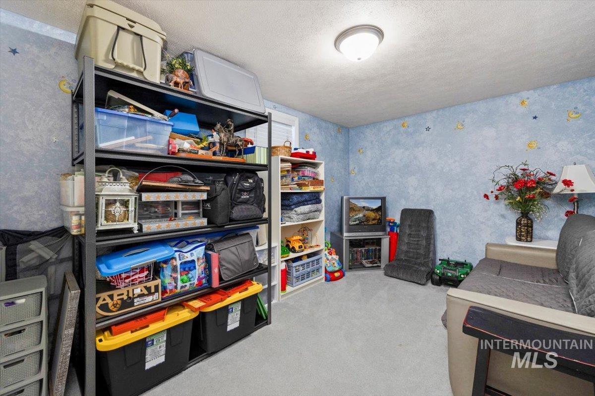 411 Mountain View Ln, Burley, Idaho 83318, 5 Bedrooms, 2 Bathrooms, Residential For Sale, Price $560,000, 98967387