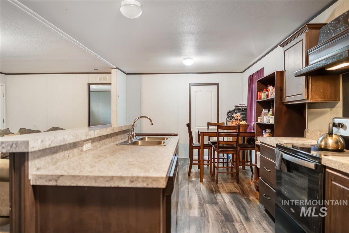 2436 B Oakley Ave, Hollister, Idaho 83301, 3 Bedrooms, 2 Bathrooms, Residential For Sale, Price $327,000, 98967395