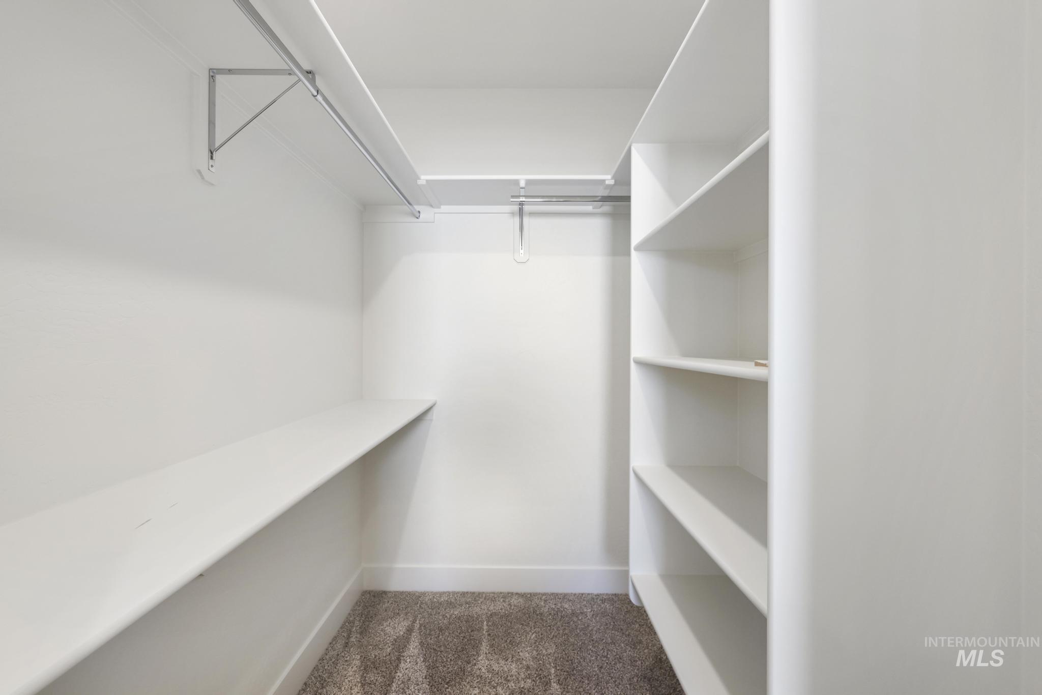 605 Glen Eagle, Jerome, Idaho 83338, 4 Bedrooms, 2 Bathrooms, Residential For Sale, Price $415,000, 98967400