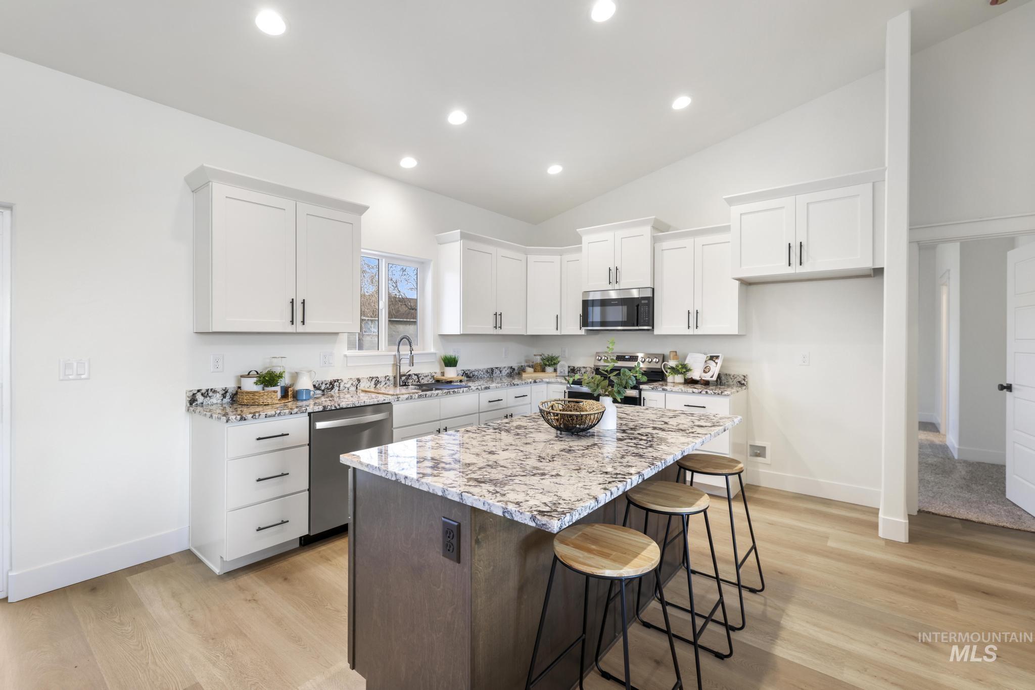 605 Glen Eagle, Jerome, Idaho 83338, 4 Bedrooms, 2 Bathrooms, Residential For Sale, Price $415,000, 98967400