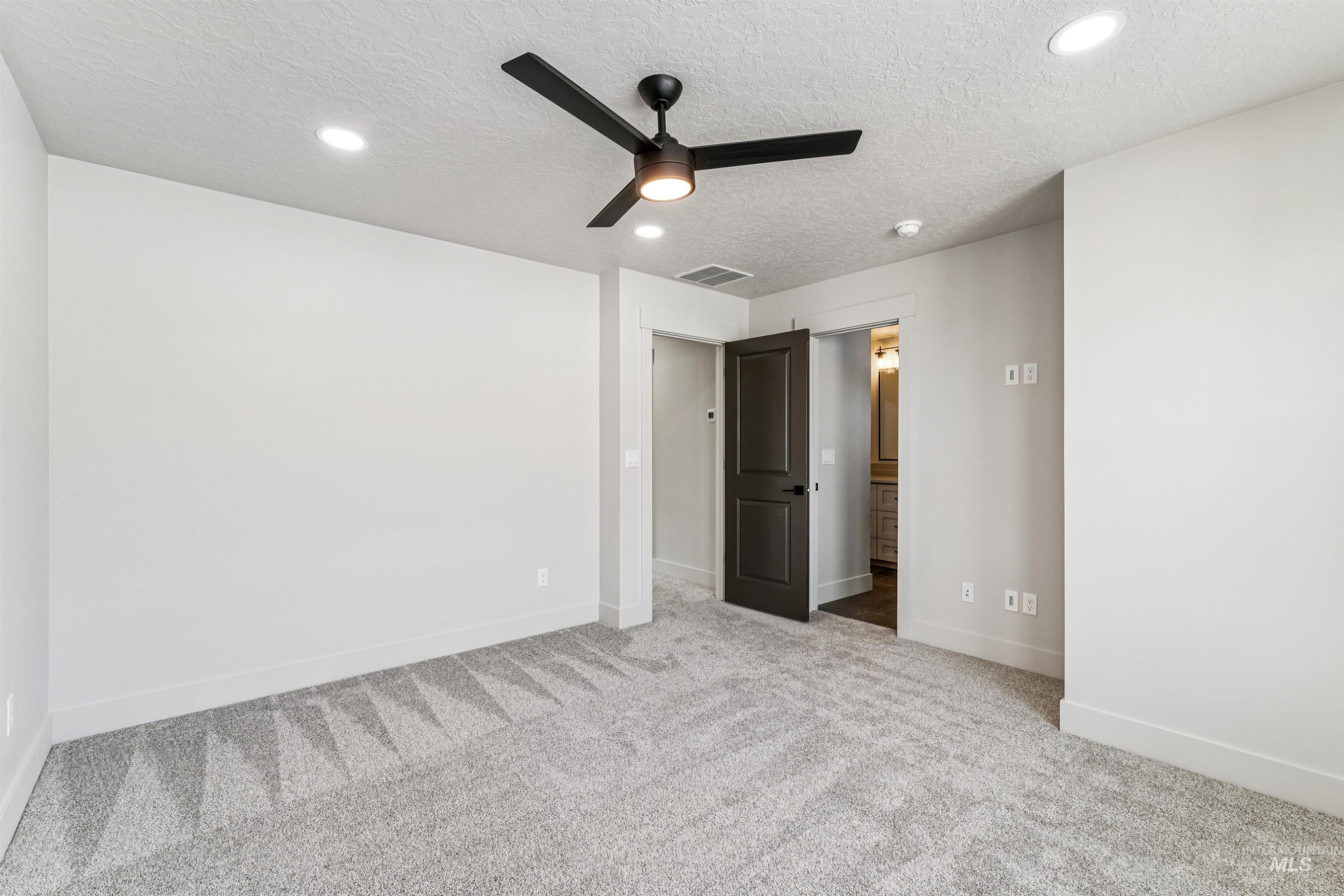 320 E Mayfield Springs Blvd, Mayfield, Idaho 83716, 3 Bedrooms, 2.5 Bathrooms, Residential For Sale, Price $469,000, 98967402