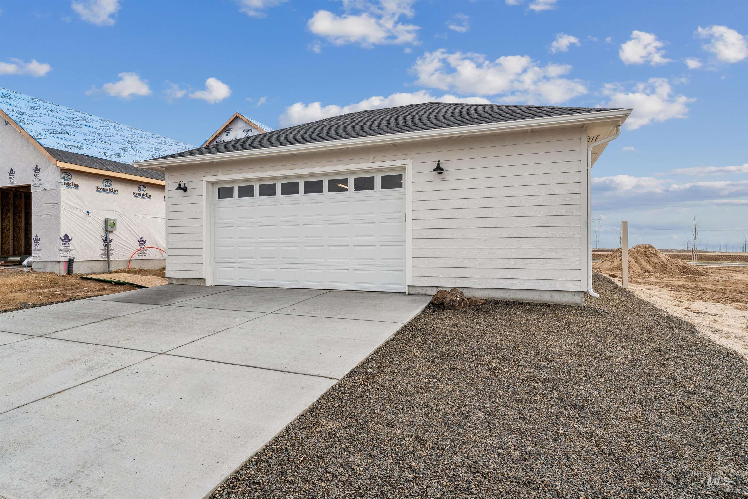 320 E Mayfield Springs Blvd, Mayfield, Idaho 83716, 3 Bedrooms, 2.5 Bathrooms, Residential For Sale, Price $469,000, 98967402