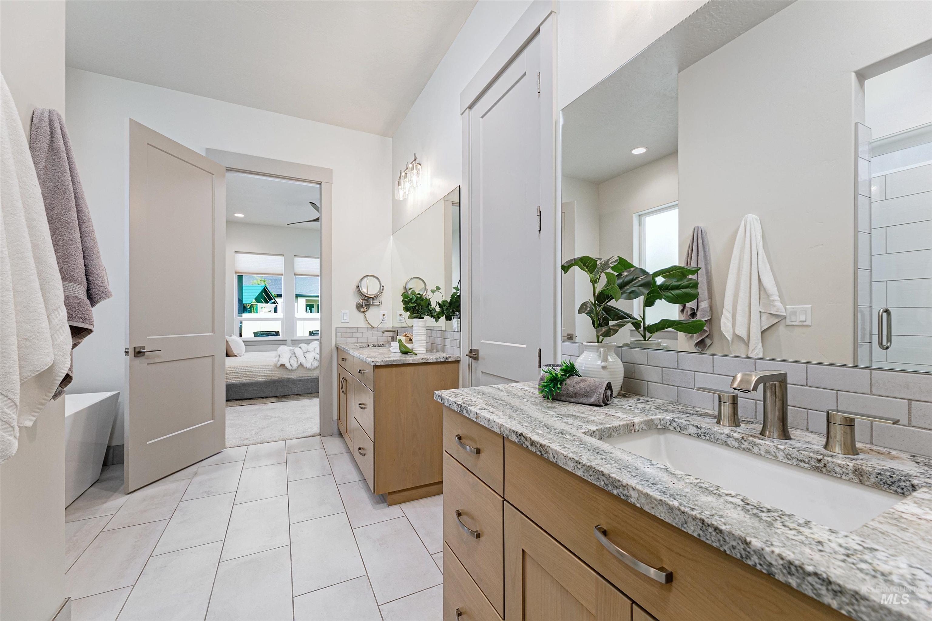 902 W Loretta St, Meridian, Idaho 83646, 3 Bedrooms, 2.5 Bathrooms, Residential For Sale, Price $749,900,MLS 98967404