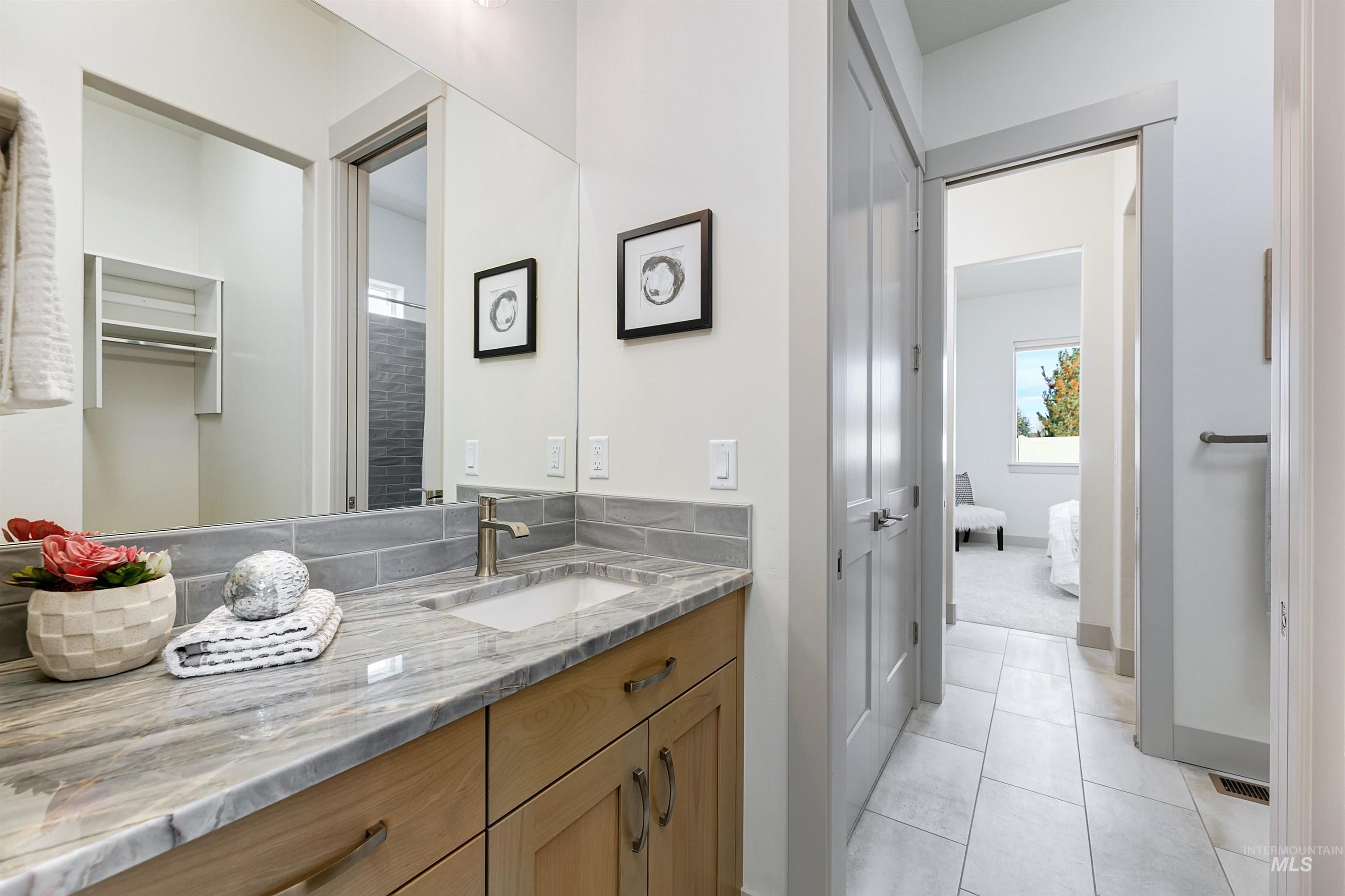 902 W Loretta St, Meridian, Idaho 83646, 3 Bedrooms, 2.5 Bathrooms, Residential For Sale, Price $749,900,MLS 98967404