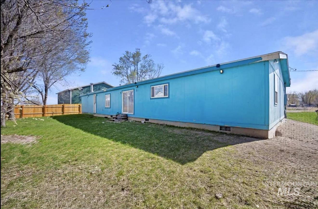 1516 N 2290 E, Rogerson, Idaho 83302, 4 Bedrooms, 2 Bathrooms, Residential For Sale, Price $250,000, 98967407
