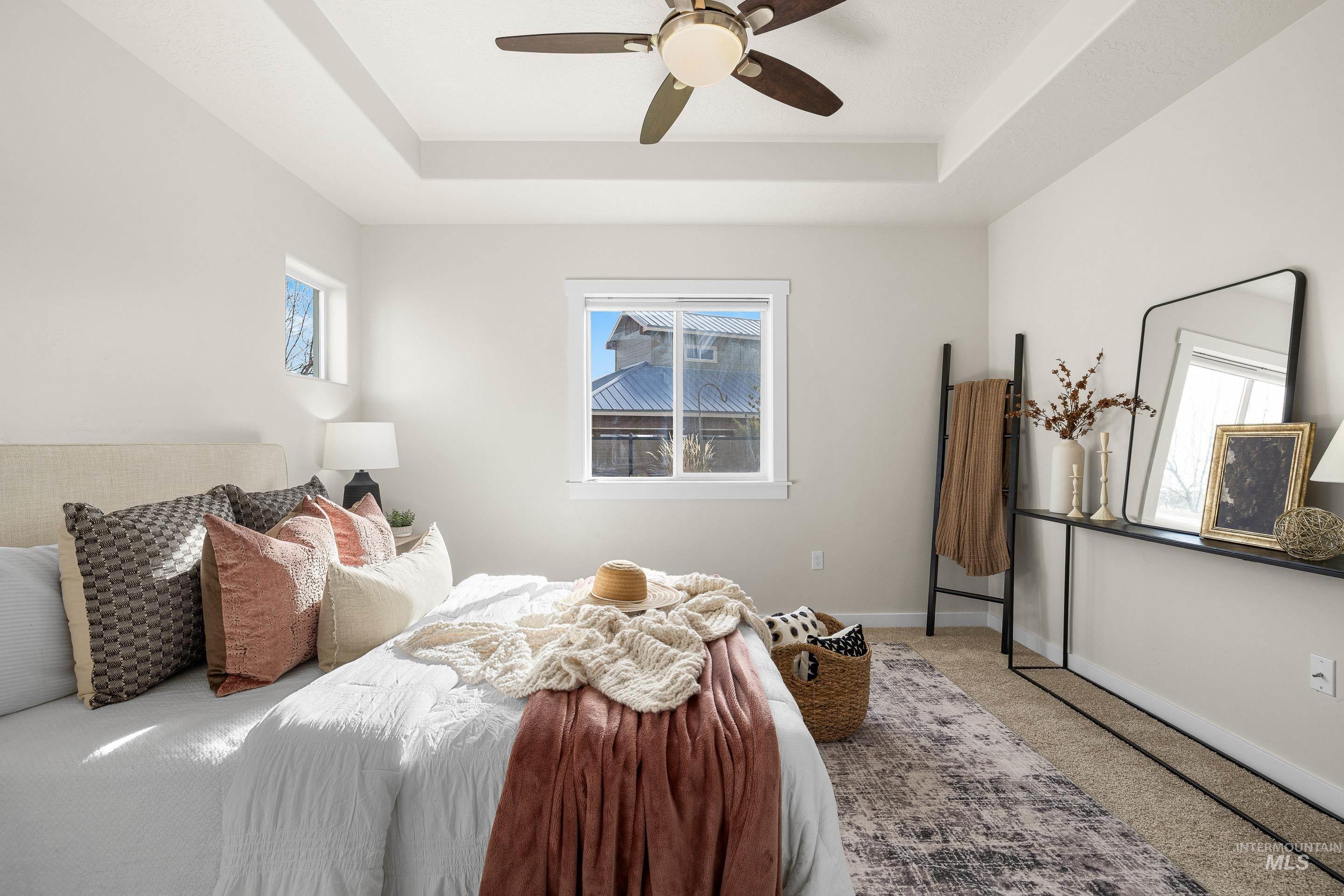 5685 W Song Sparrow St, Boise, Idaho 83714, 3 Bedrooms, 2 Bathrooms, Residential For Sale, Price $460,000,MLS 98967422