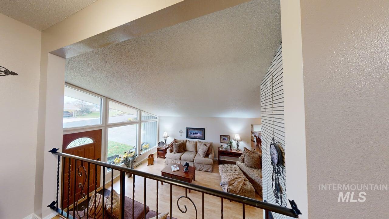 1206 21st Ave, Clarkston, Washington 99403, 3 Bedrooms, 2 Bathrooms, Residential For Sale, Price $449,000,MLS 98967425