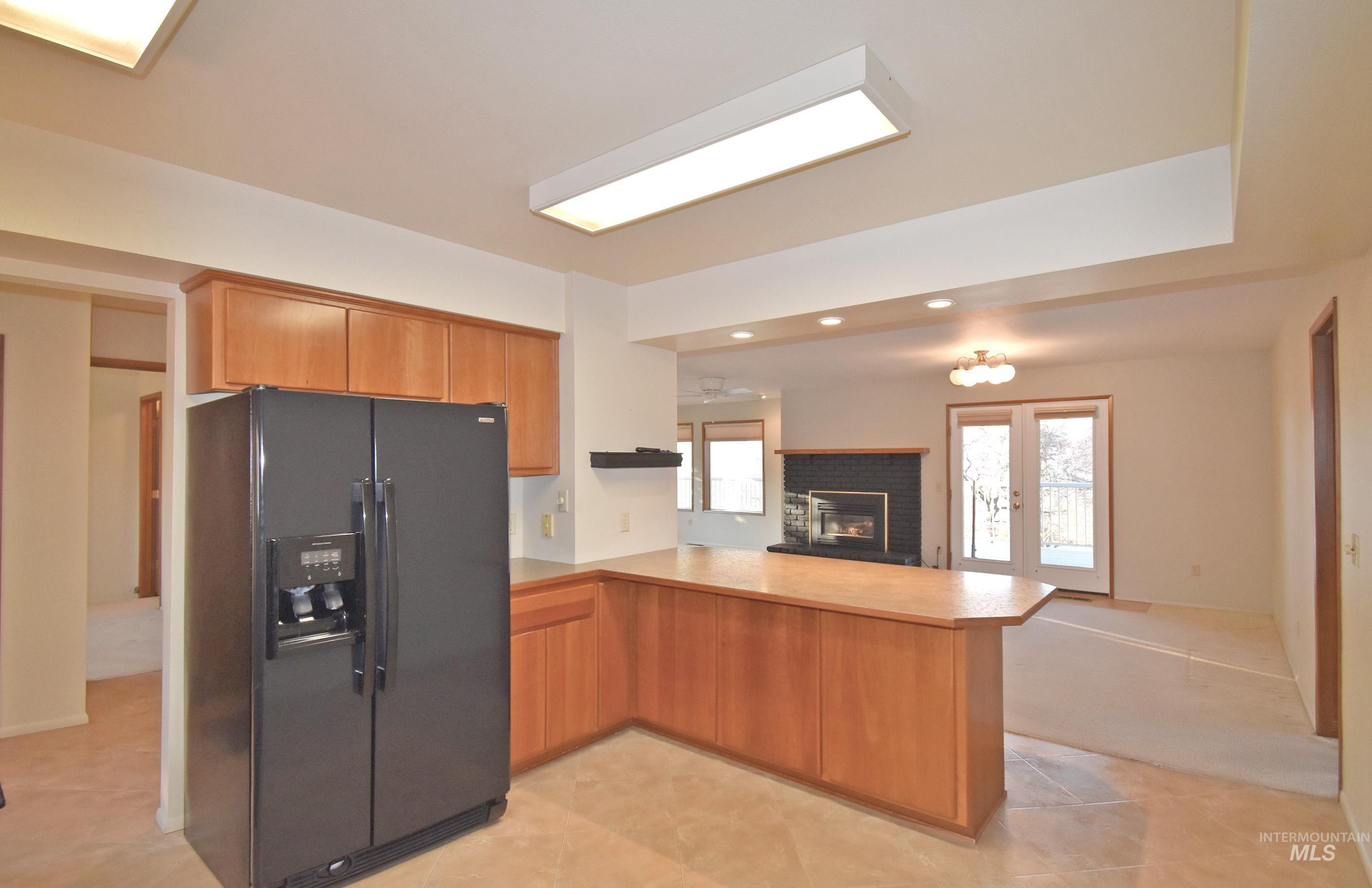 405 Crestline Circle Drive, Lewiston, Idaho 83501, 3 Bedrooms, 3 Bathrooms, Residential For Sale, Price $471,800,MLS 98967428