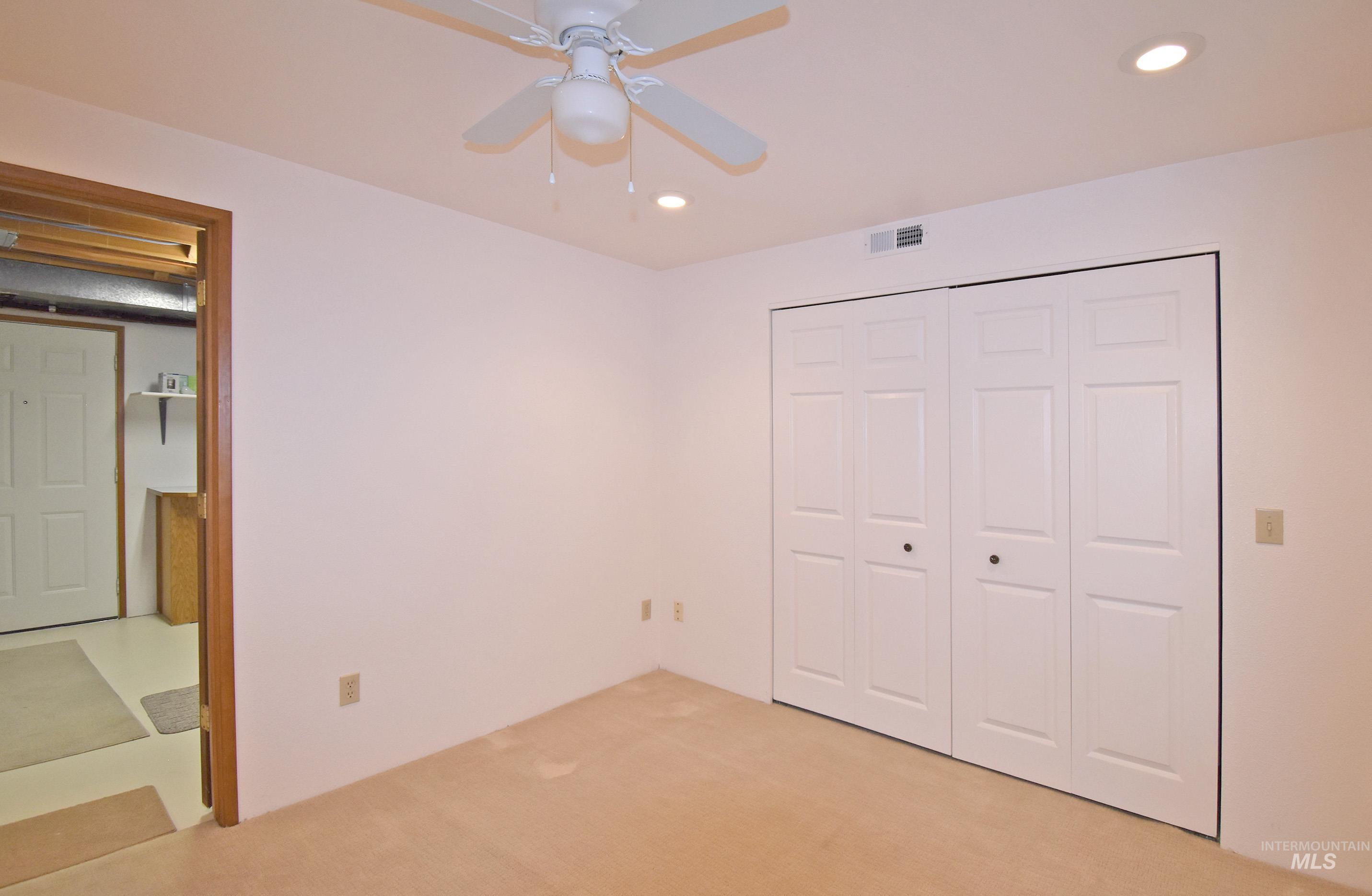 405 Crestline Circle Drive, Lewiston, Idaho 83501, 3 Bedrooms, 3 Bathrooms, Residential For Sale, Price $471,800,MLS 98967428