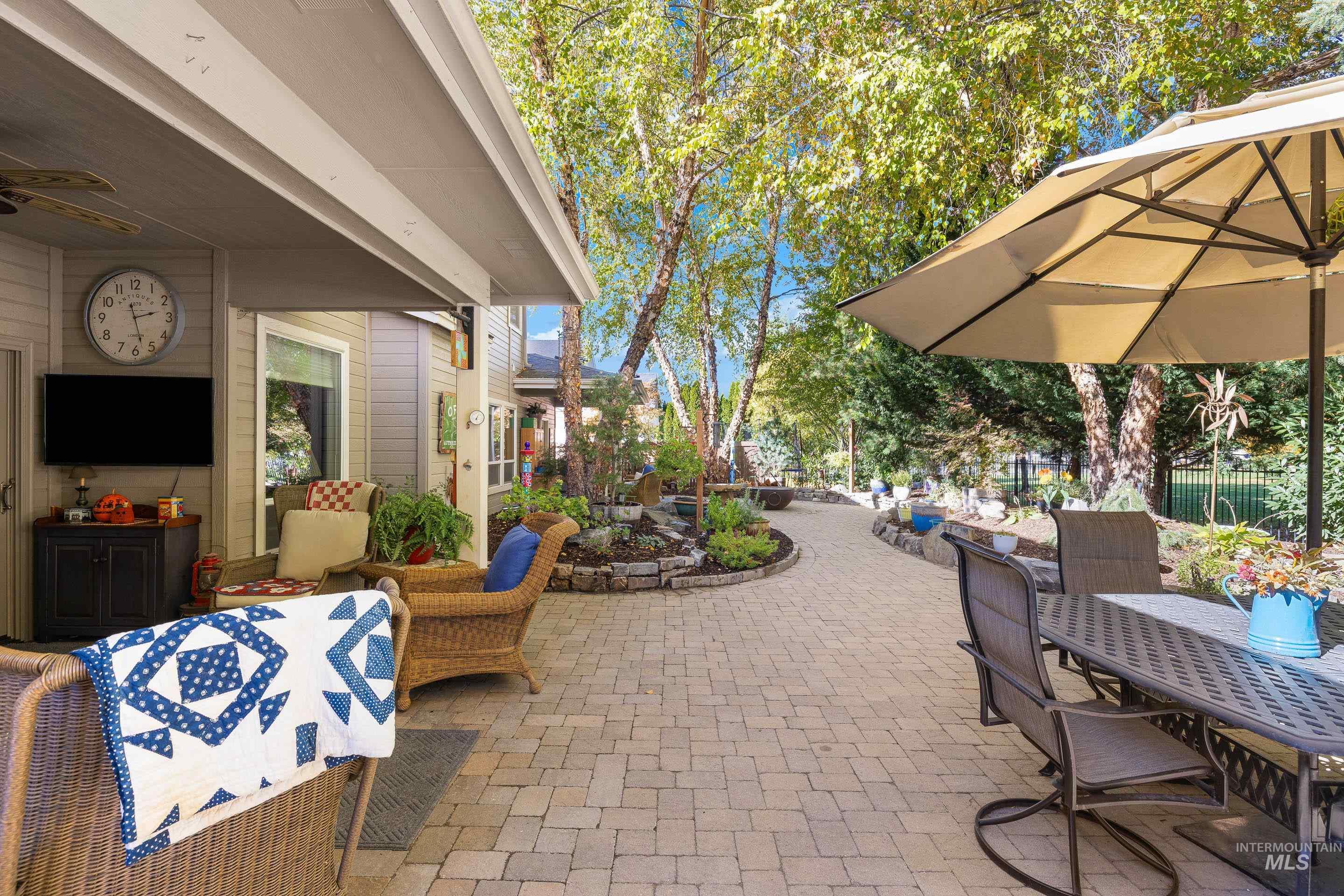 836 W Colbert St, Meridian, Idaho 83646-4792, 5 Bedrooms, 3.5 Bathrooms, Residential For Sale, Price $925,000,MLS 98967430