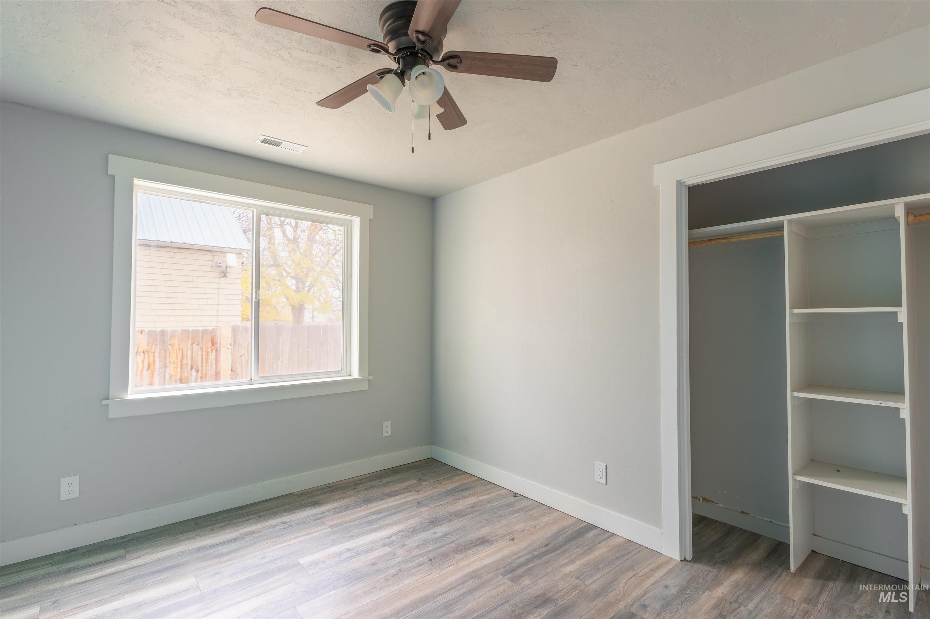 349 W Idaho St, Weiser, Idaho 83672, 3 Bedrooms, 2 Bathrooms, Residential For Sale, Price $297,000,MLS 98967442