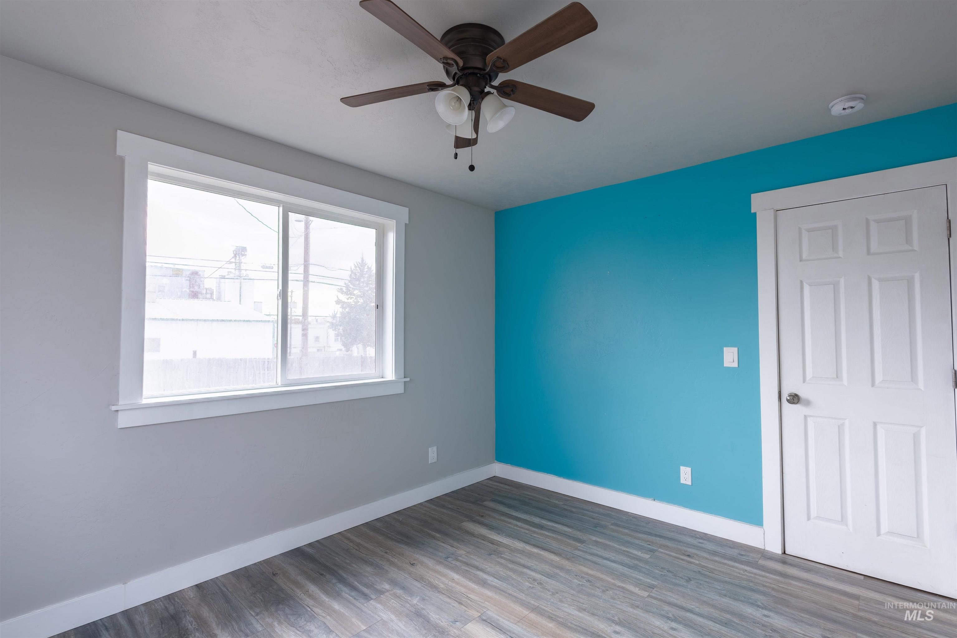 349 W Idaho St, Weiser, Idaho 83672, 3 Bedrooms, 2 Bathrooms, Residential For Sale, Price $297,000,MLS 98967442