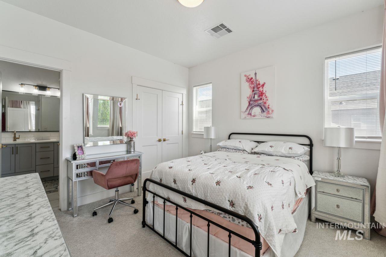 5379 S Mesa Trail Pl, Meridian, Idaho 83642, 4 Bedrooms, 3.5 Bathrooms, Residential For Sale, Price $1,145,000,MLS 98967449