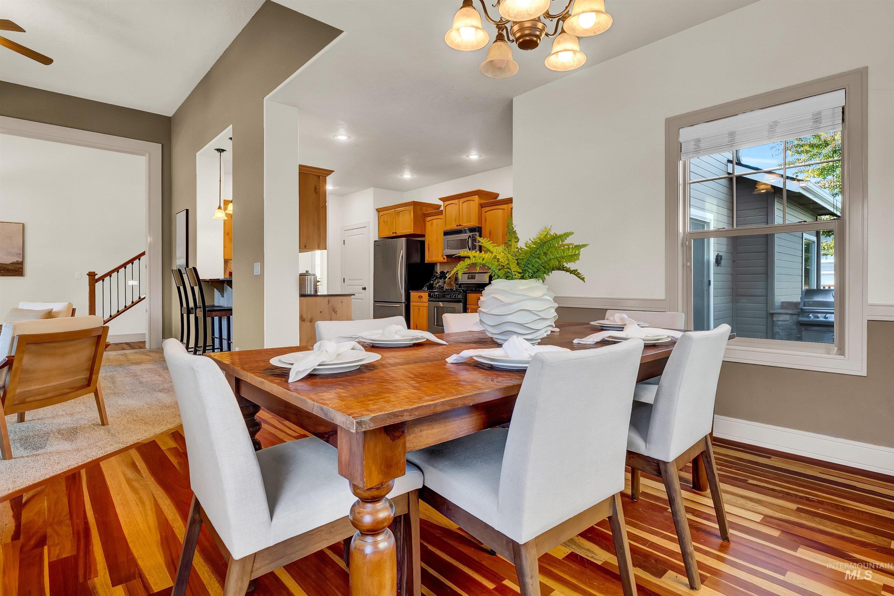 12733 N 10th Avenue, Boise, Idaho 83714-9333, 4 Bedrooms, 2.5 Bathrooms, Residential For Sale, Price $634,900,MLS 98967454