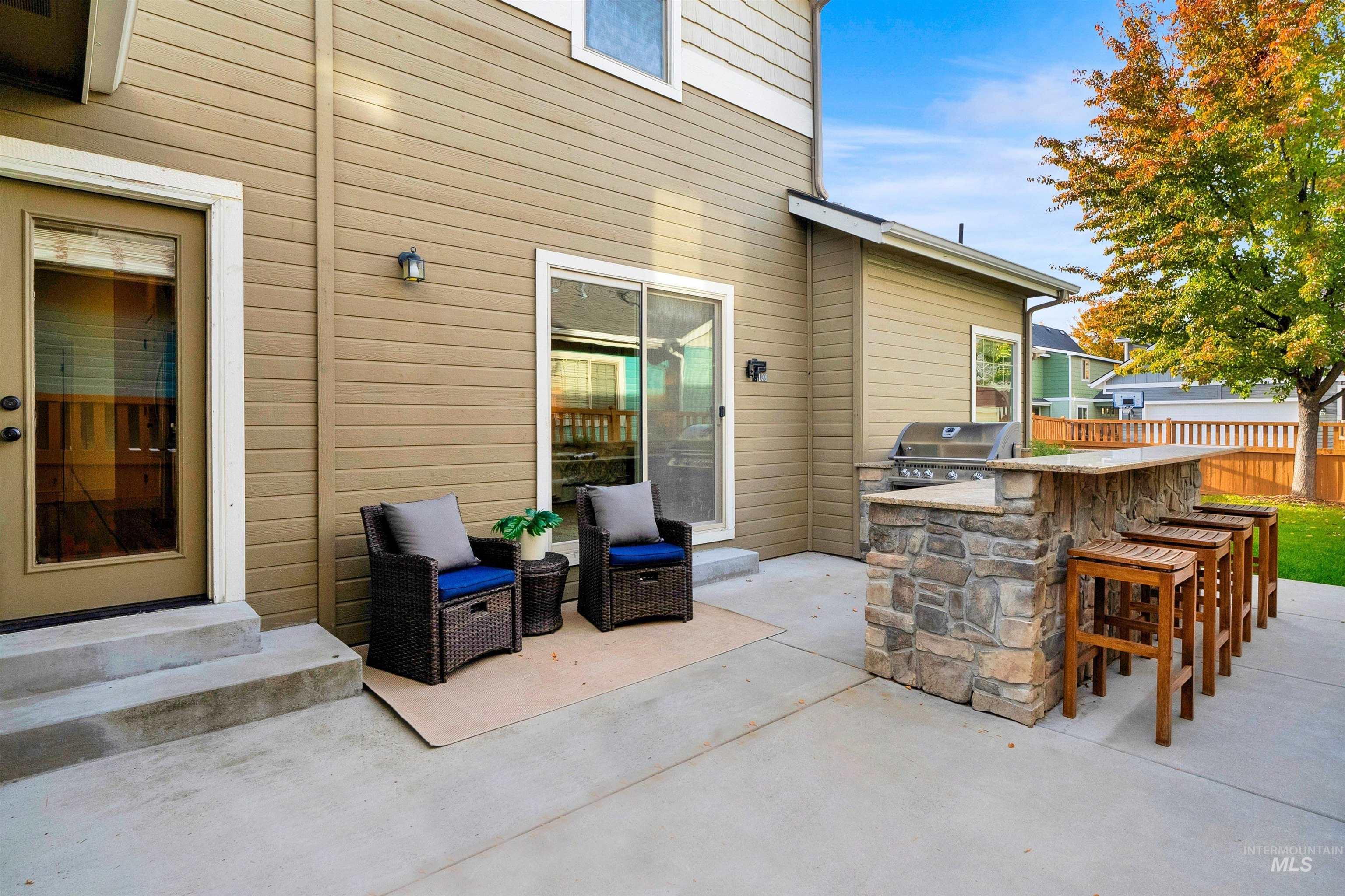 12733 N 10th Avenue, Boise, Idaho 83714-9333, 4 Bedrooms, 2.5 Bathrooms, Residential For Sale, Price $634,900,MLS 98967454