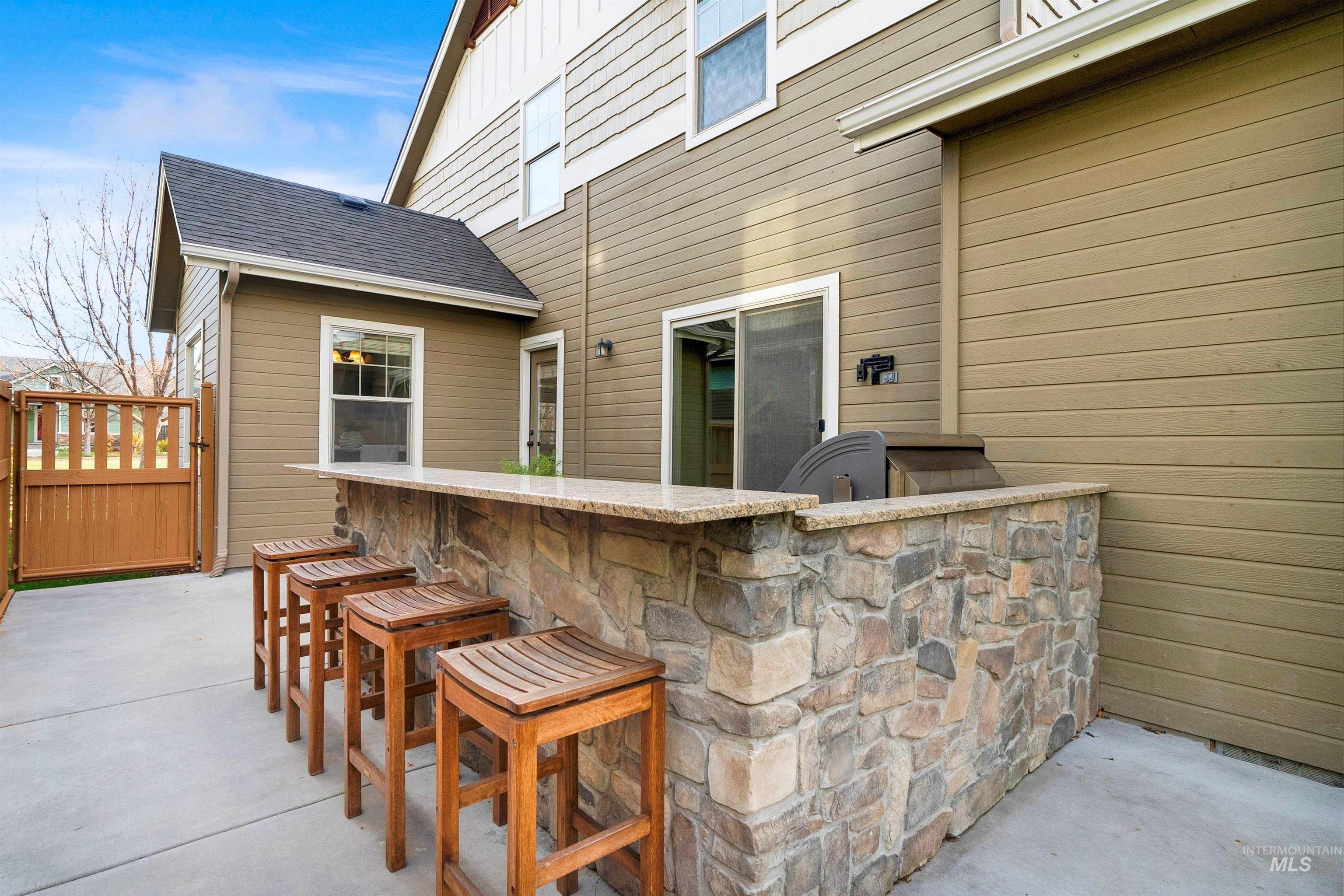 12733 N 10th Avenue, Boise, Idaho 83714-9333, 4 Bedrooms, 2.5 Bathrooms, Residential For Sale, Price $634,900,MLS 98967454