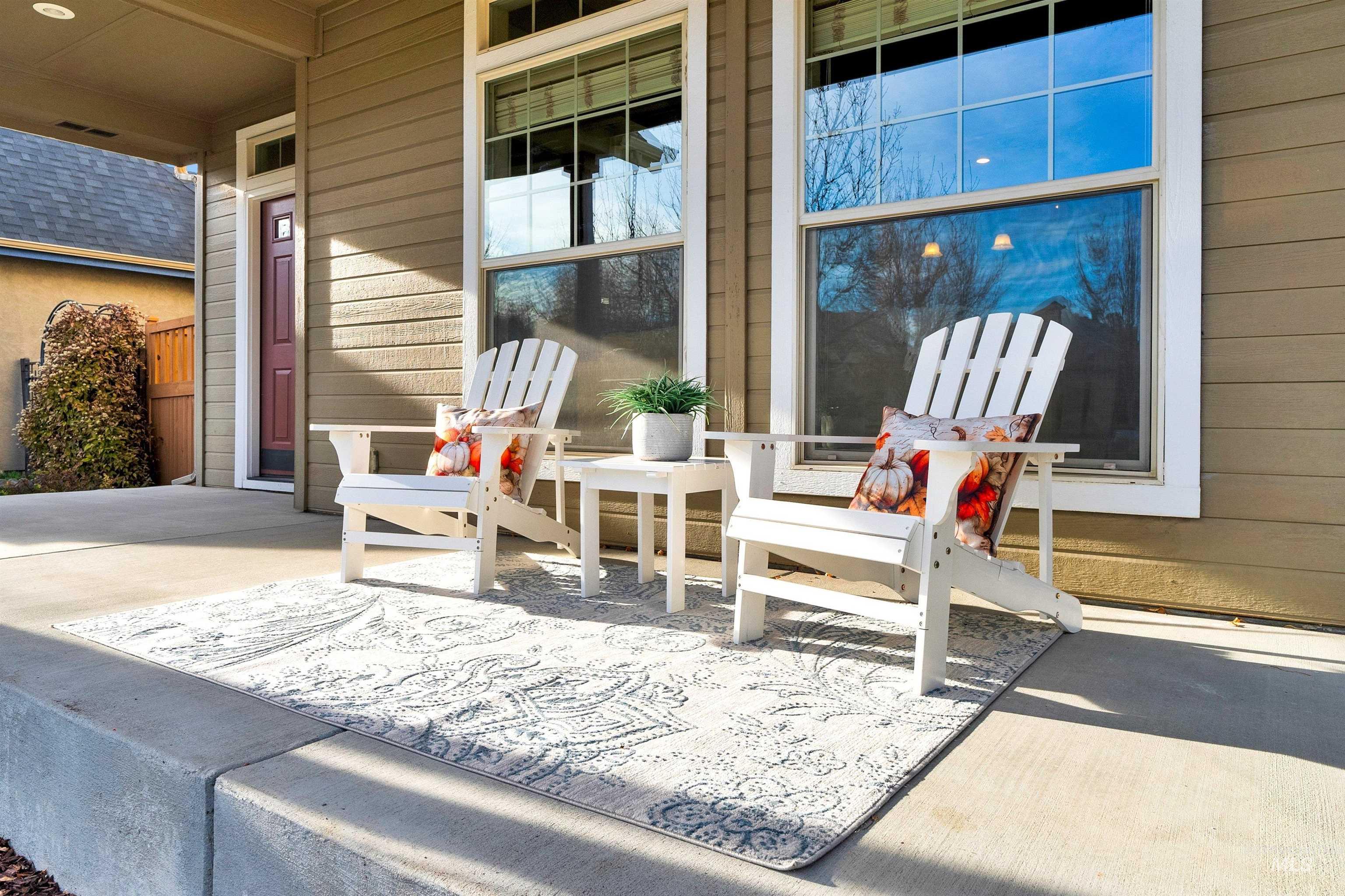 12733 N 10th Avenue, Boise, Idaho 83714-9333, 4 Bedrooms, 2.5 Bathrooms, Residential For Sale, Price $634,900,MLS 98967454