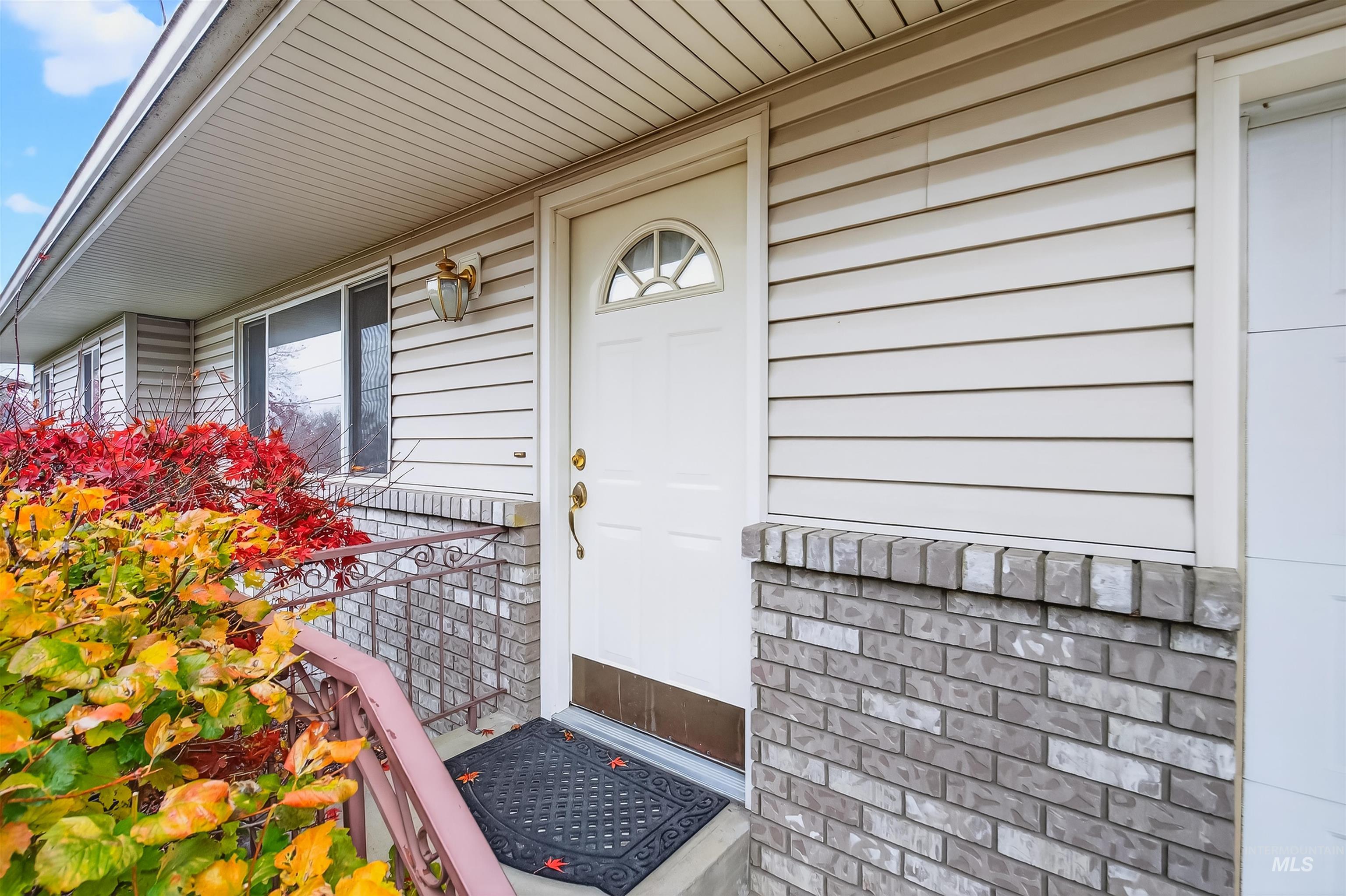 3619 16th Street, Lewiston, Idaho 83501, 4 Bedrooms, 2 Bathrooms, Residential For Sale, Price $405,000,MLS 98967456