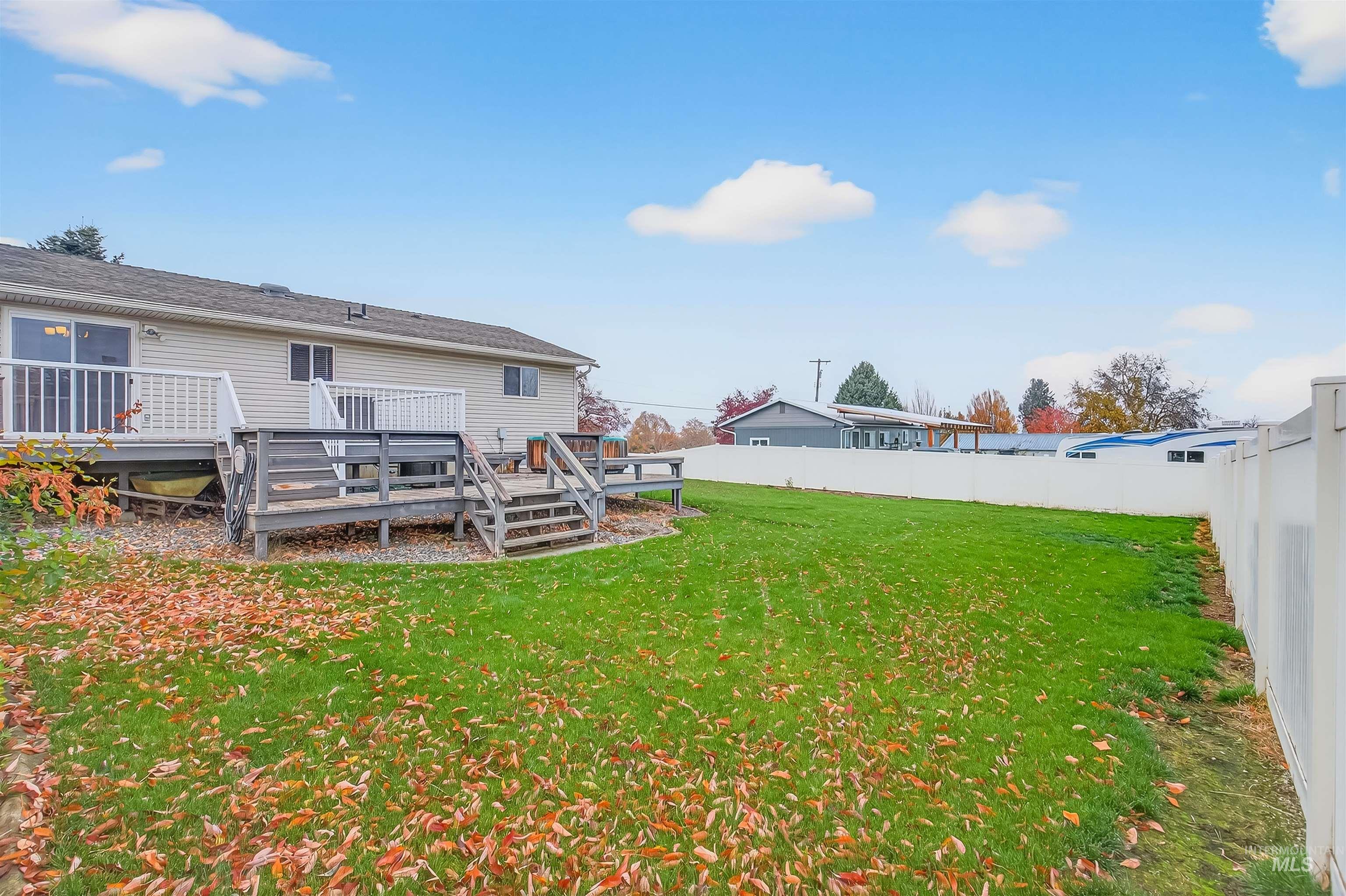 3619 16th Street, Lewiston, Idaho 83501, 4 Bedrooms, 2 Bathrooms, Residential For Sale, Price $405,000,MLS 98967456