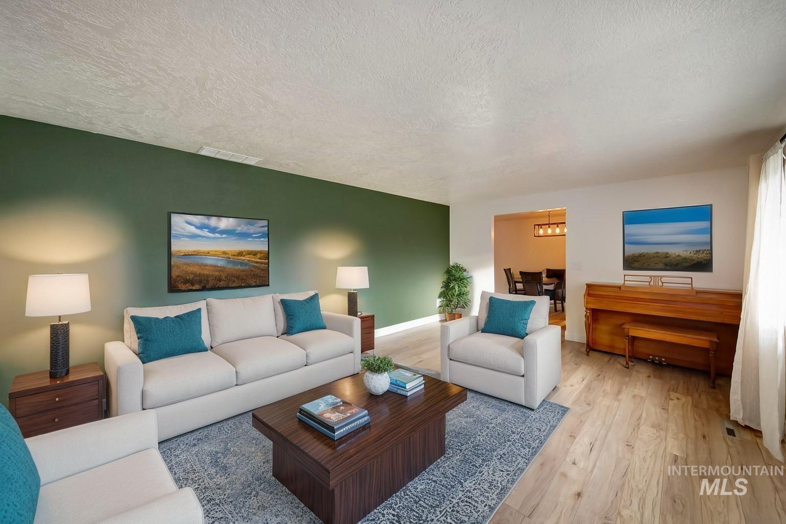 5101 N Sunderland, Boise, Idaho 83704, 5 Bedrooms, 3.5 Bathrooms, Residential For Sale, Price $650,000,MLS 98967459