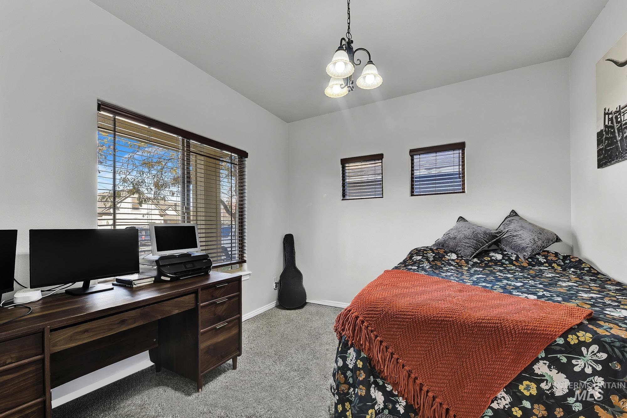 10817 Cloudless St, Nampa, Idaho 83687, 5 Bedrooms, 2.5 Bathrooms, Residential For Sale, Price $469,000,MLS 98967461