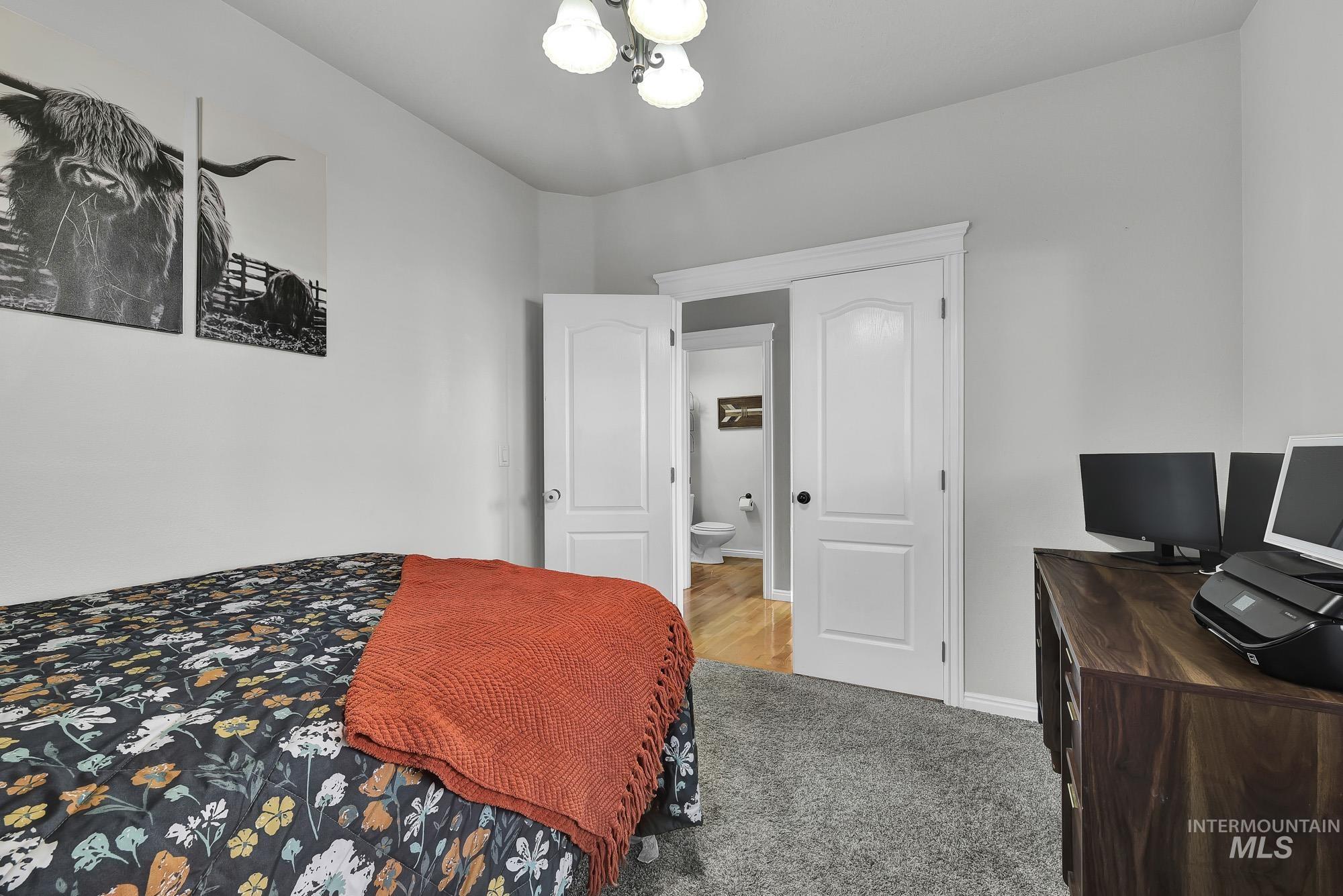 10817 Cloudless St, Nampa, Idaho 83687, 5 Bedrooms, 2.5 Bathrooms, Residential For Sale, Price $469,000,MLS 98967461