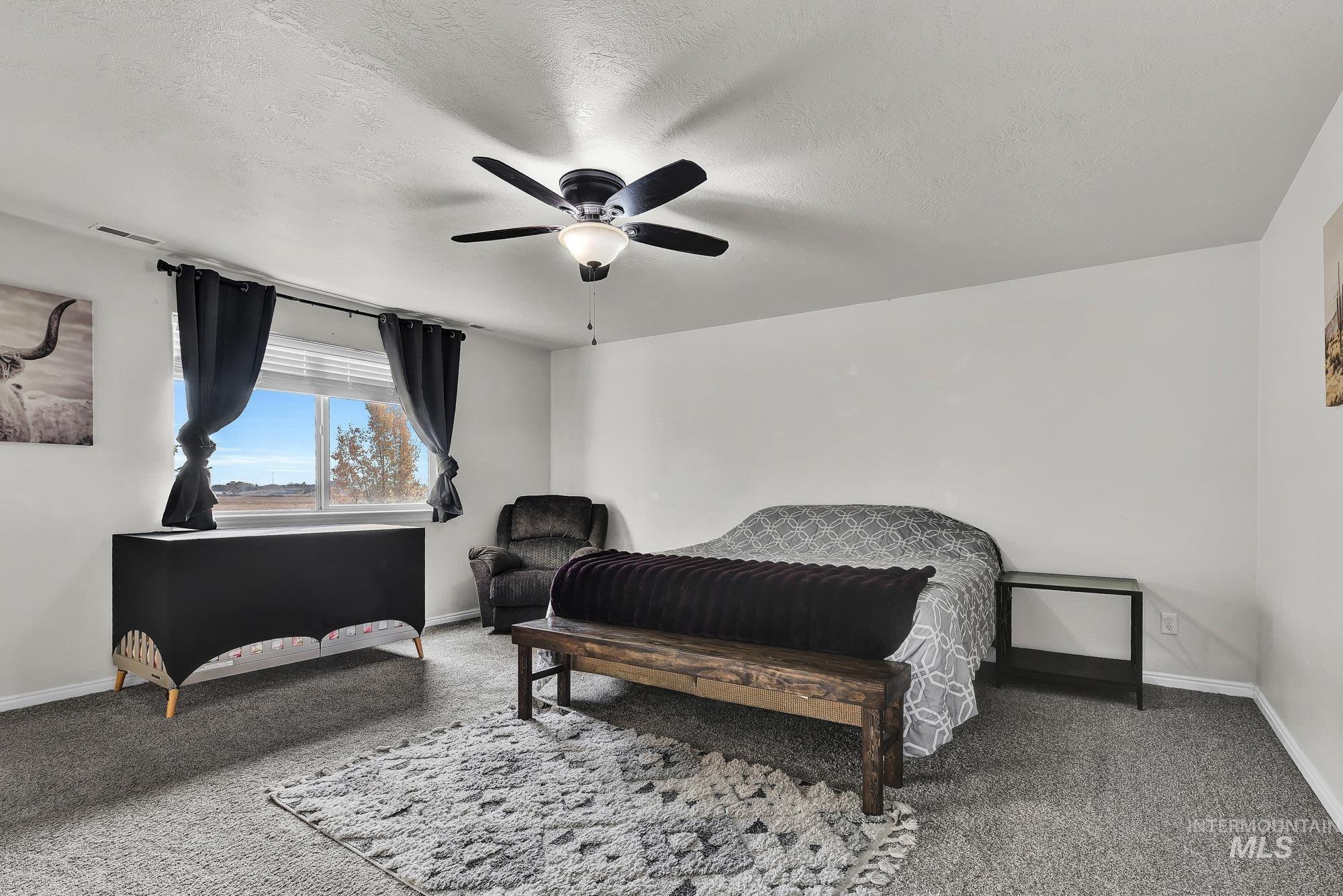 10817 Cloudless St, Nampa, Idaho 83687, 5 Bedrooms, 2.5 Bathrooms, Residential For Sale, Price $469,000,MLS 98967461