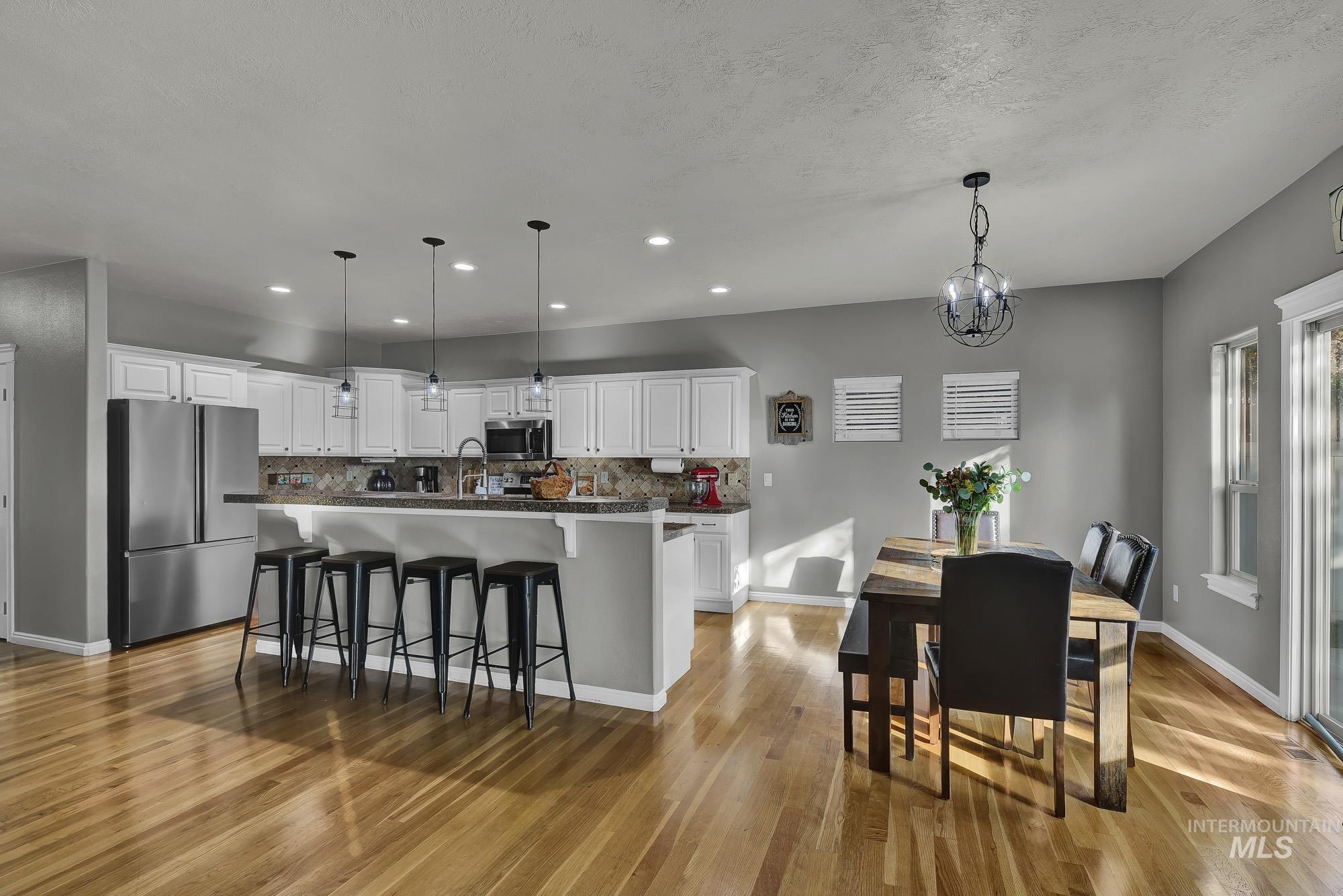 10817 Cloudless St, Nampa, Idaho 83687, 5 Bedrooms, 2.5 Bathrooms, Residential For Sale, Price $469,000,MLS 98967461