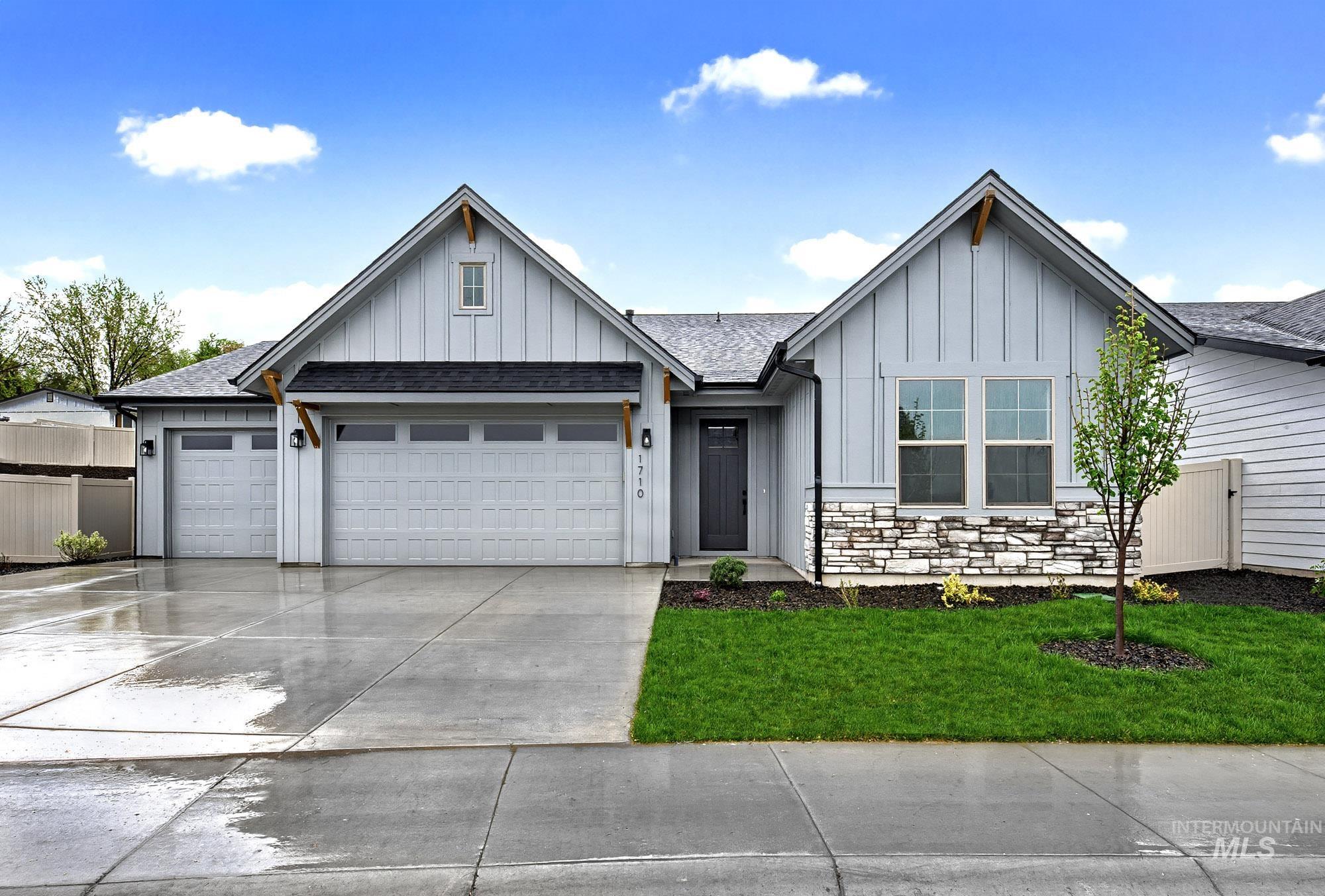 1710 N Green Pine Ln, Star, Idaho 83669, 4 Bedrooms, 2.5 Bathrooms, Residential For Sale, Price $589,900, 98967464