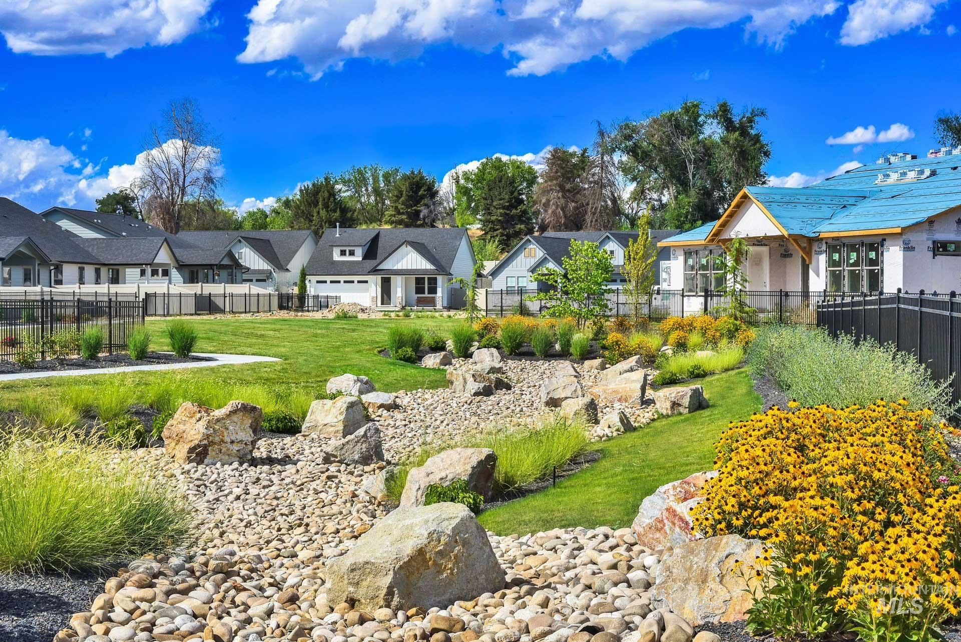 1710 N Green Pine Ln, Star, Idaho 83669, 4 Bedrooms, 2.5 Bathrooms, Residential For Sale, Price $589,900, 98967464