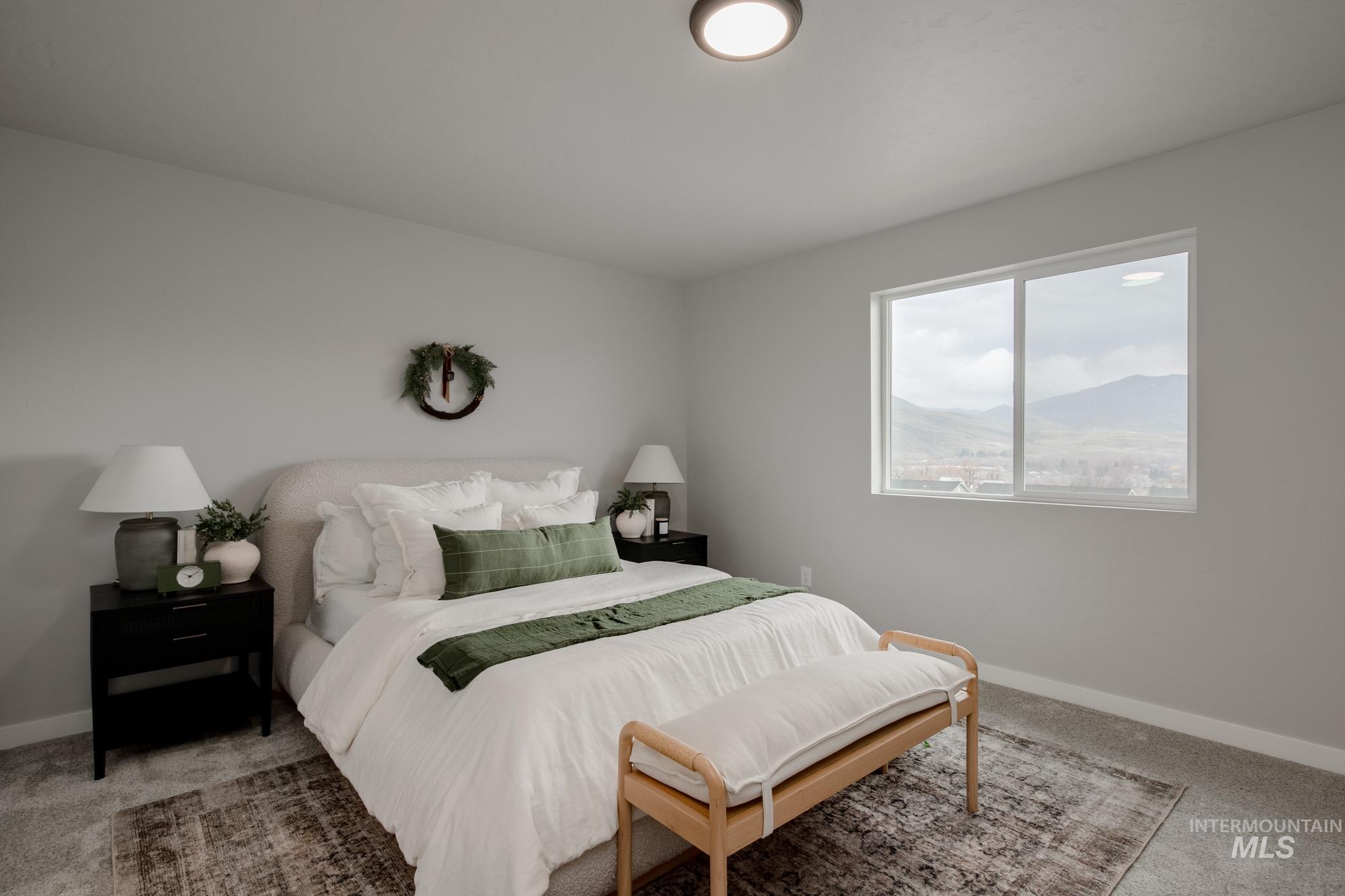 237 Caribou Ct, Horseshoe Bend, Idaho 83629, 3 Bedrooms, 2.5 Bathrooms, Residential For Sale, Price $389,990,MLS 98967465