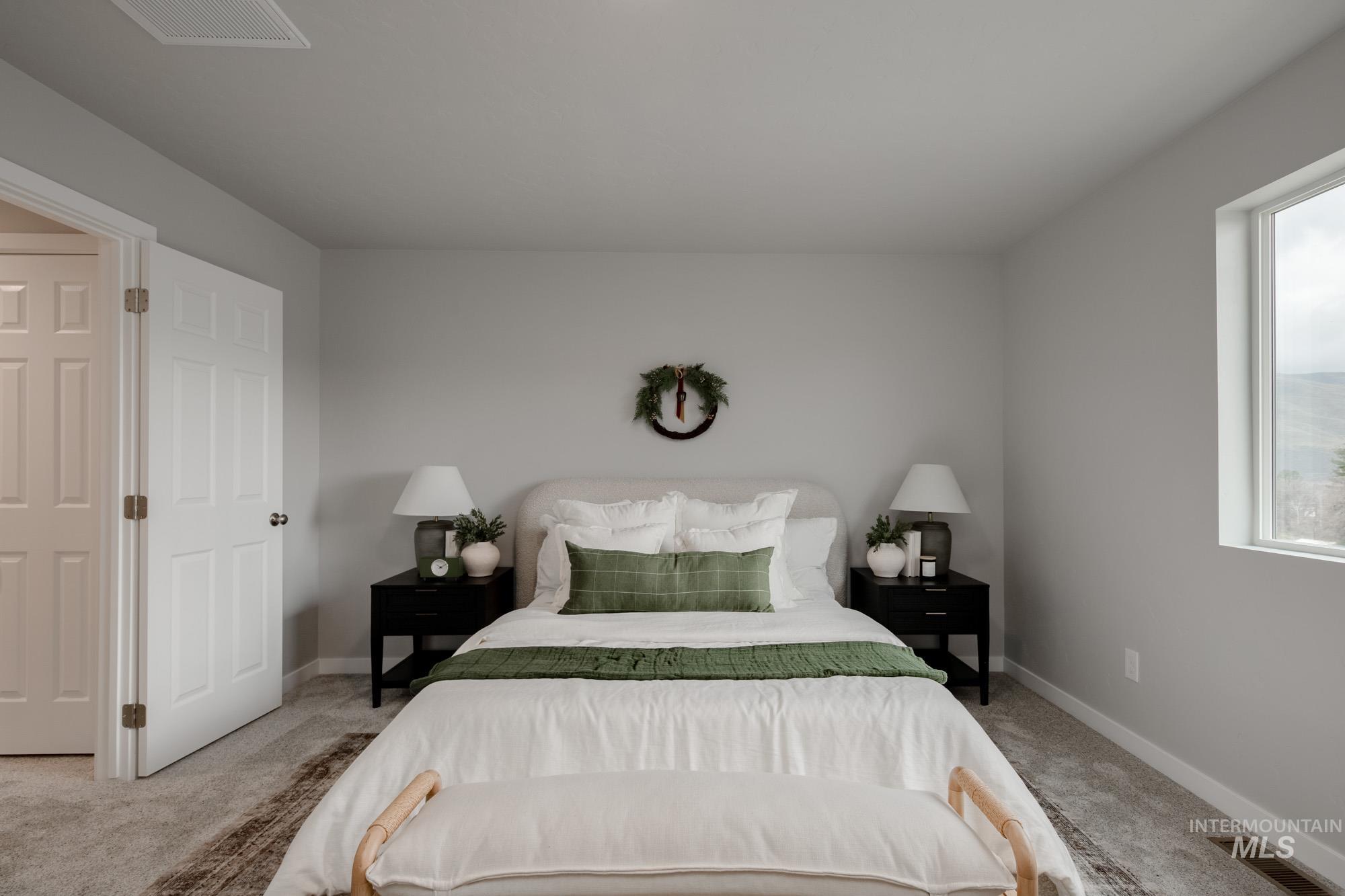 237 Caribou Ct, Horseshoe Bend, Idaho 83629, 3 Bedrooms, 2.5 Bathrooms, Residential For Sale, Price $389,990,MLS 98967465