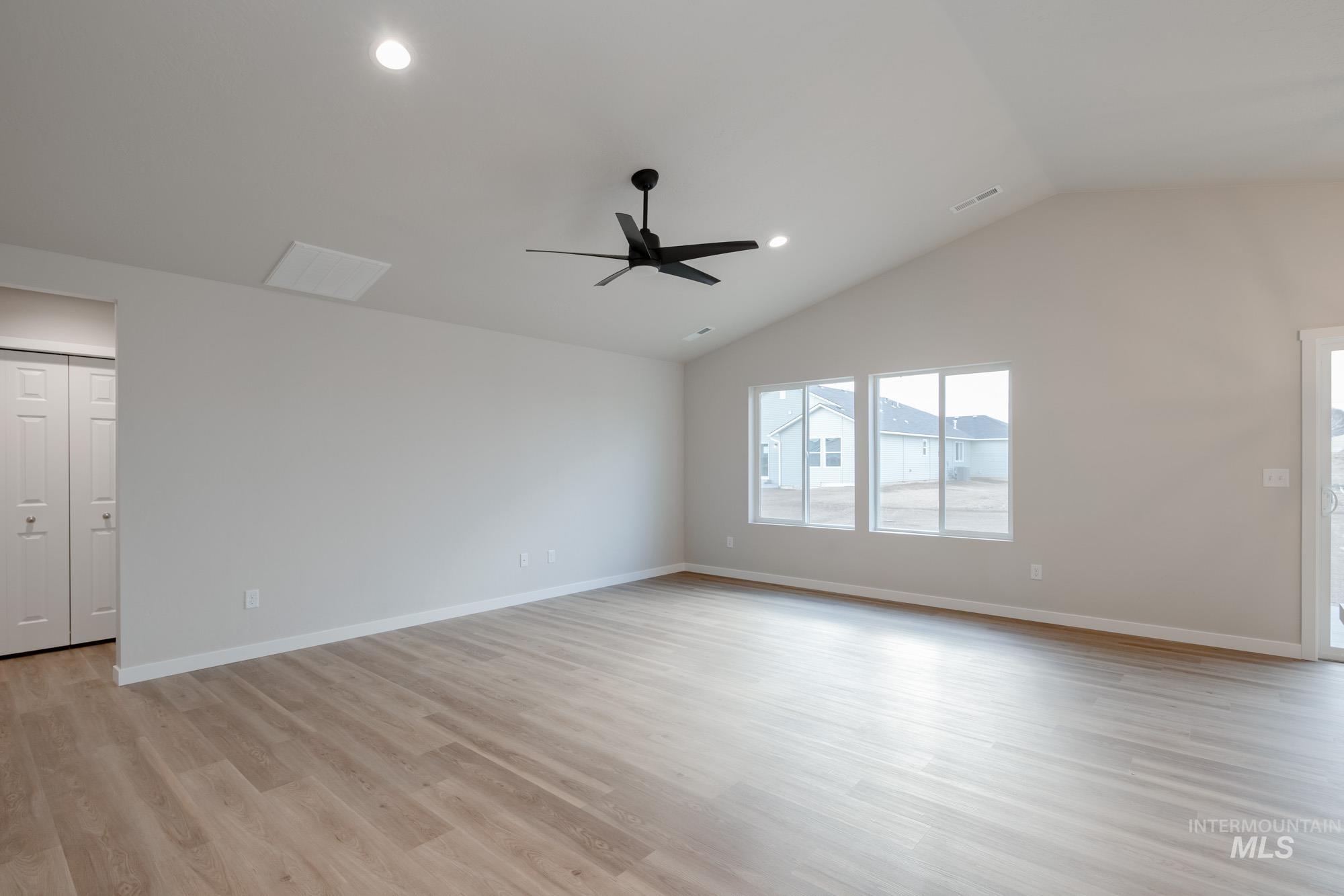 3437 E Red Maple Ct, Nampa, Idaho 83686, 3 Bedrooms, 2 Bathrooms, Residential For Sale, Price $396,990, 98967472